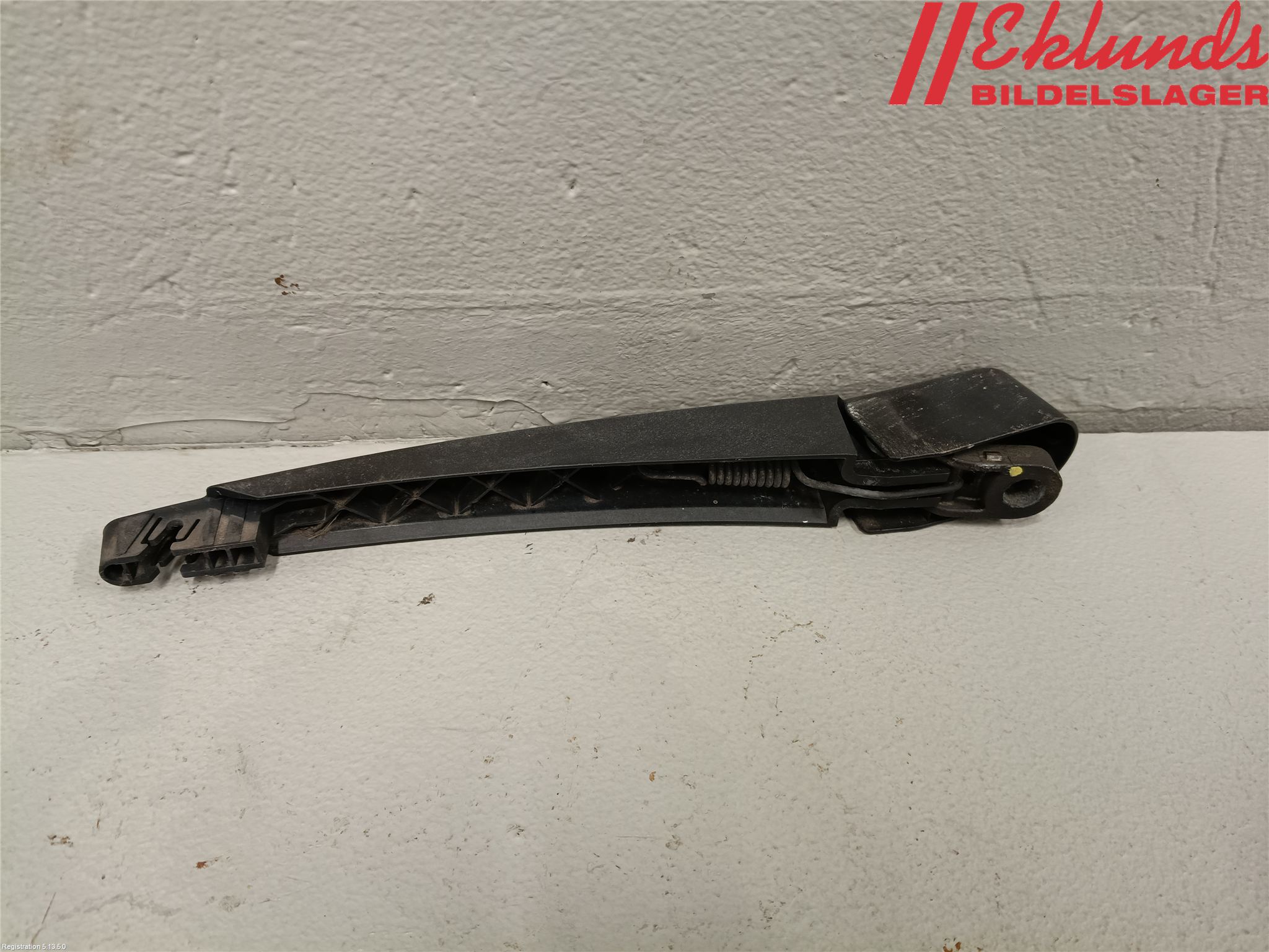 Ford FOCUS 15-18 Torkararm-Bakruta