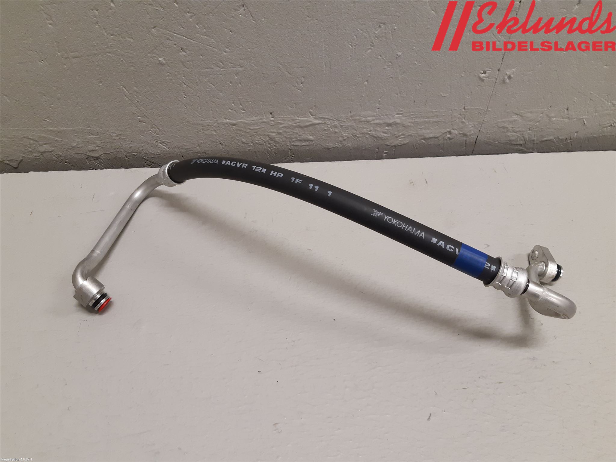 Toyota YARIS XP21 20- Ac Slang-Rör