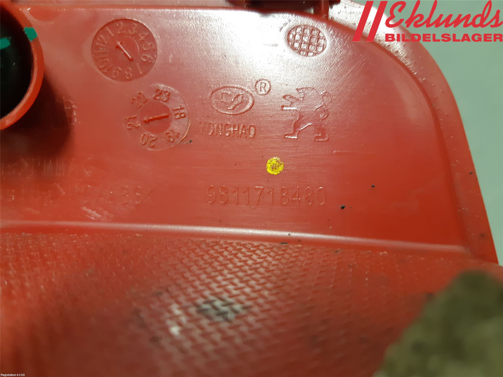 Peugeot 2008/E-2008 20- Dimljus/Reflex Bak