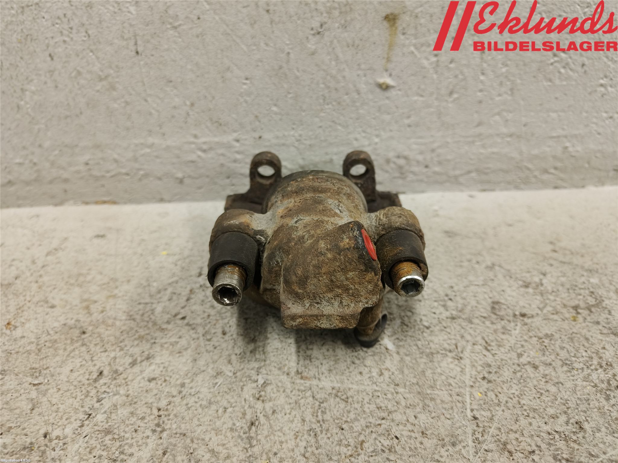 BMW 5 E34      88-96 Bromsok Bak Höger