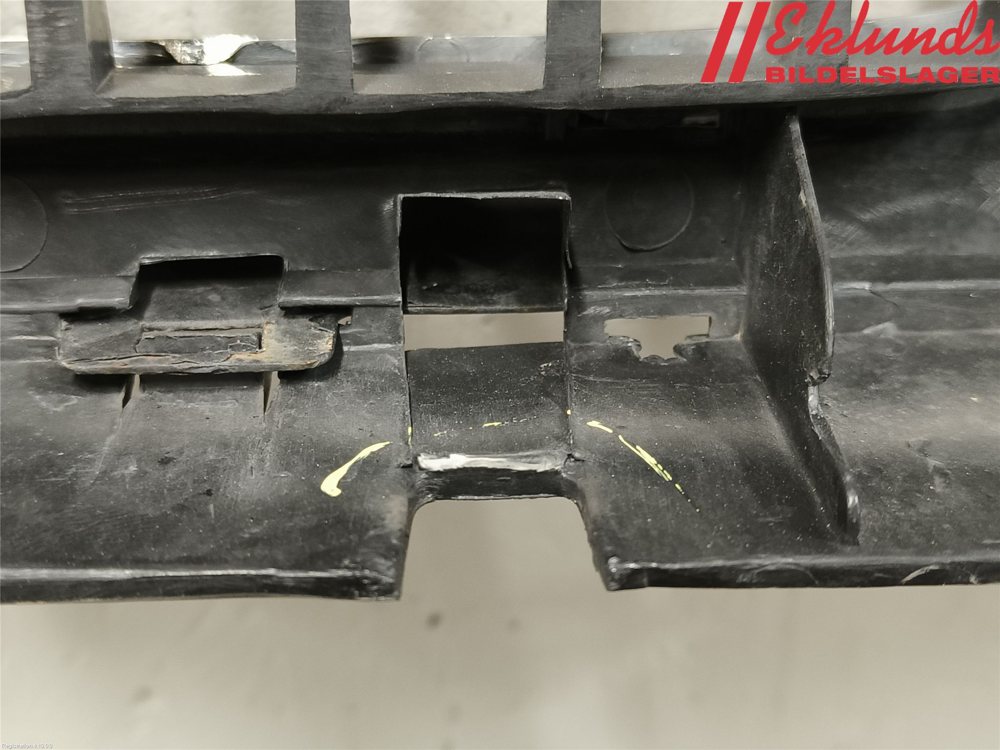 BMW 5 E34      88-96 Frontplåt
