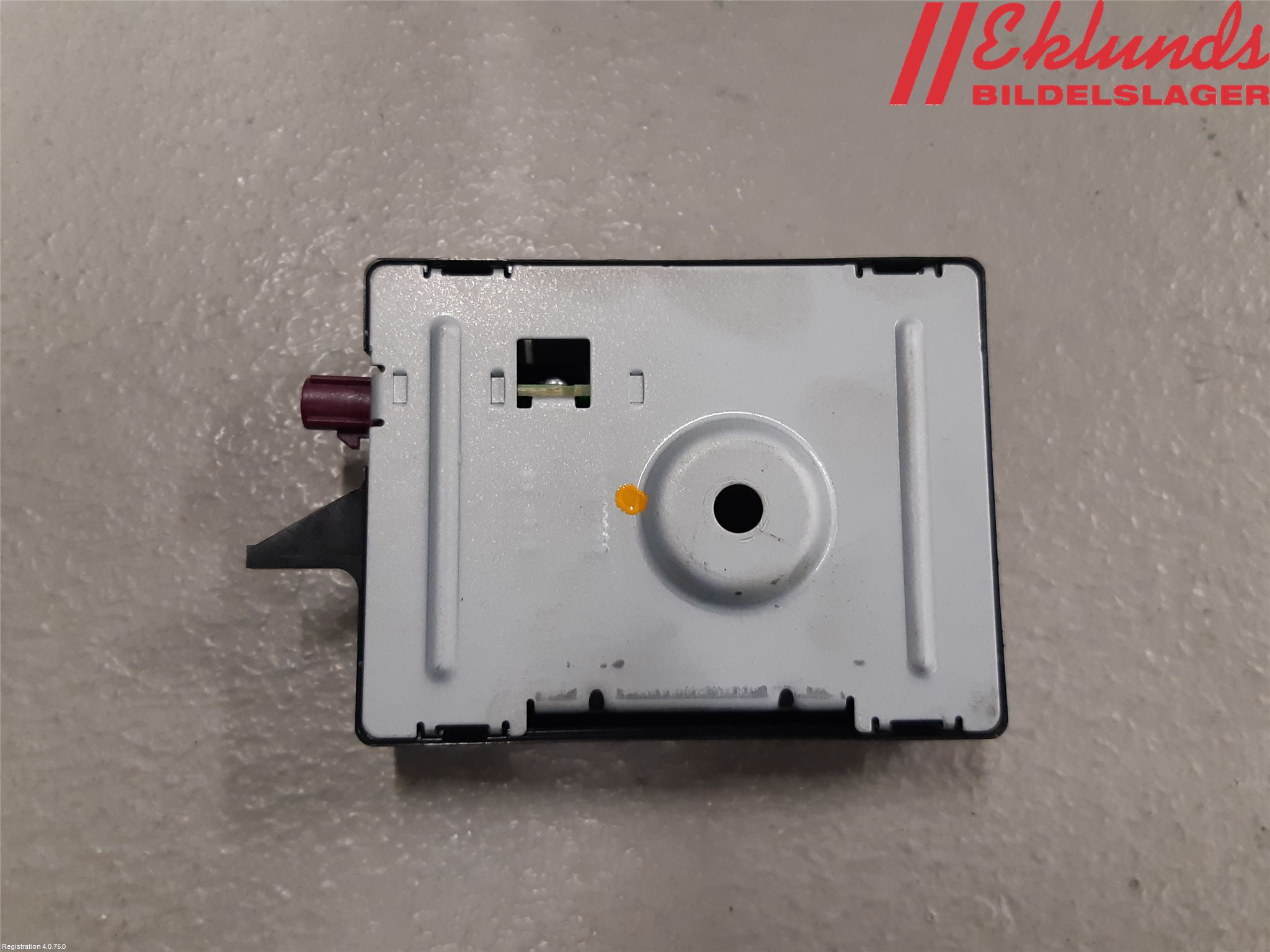 BMW X6 F16 14-19 Antennförstärkare