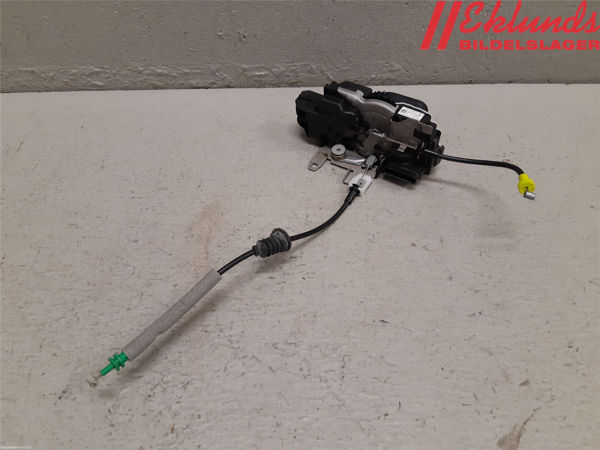 Volvo V60 19- Låskista-Dörrlås