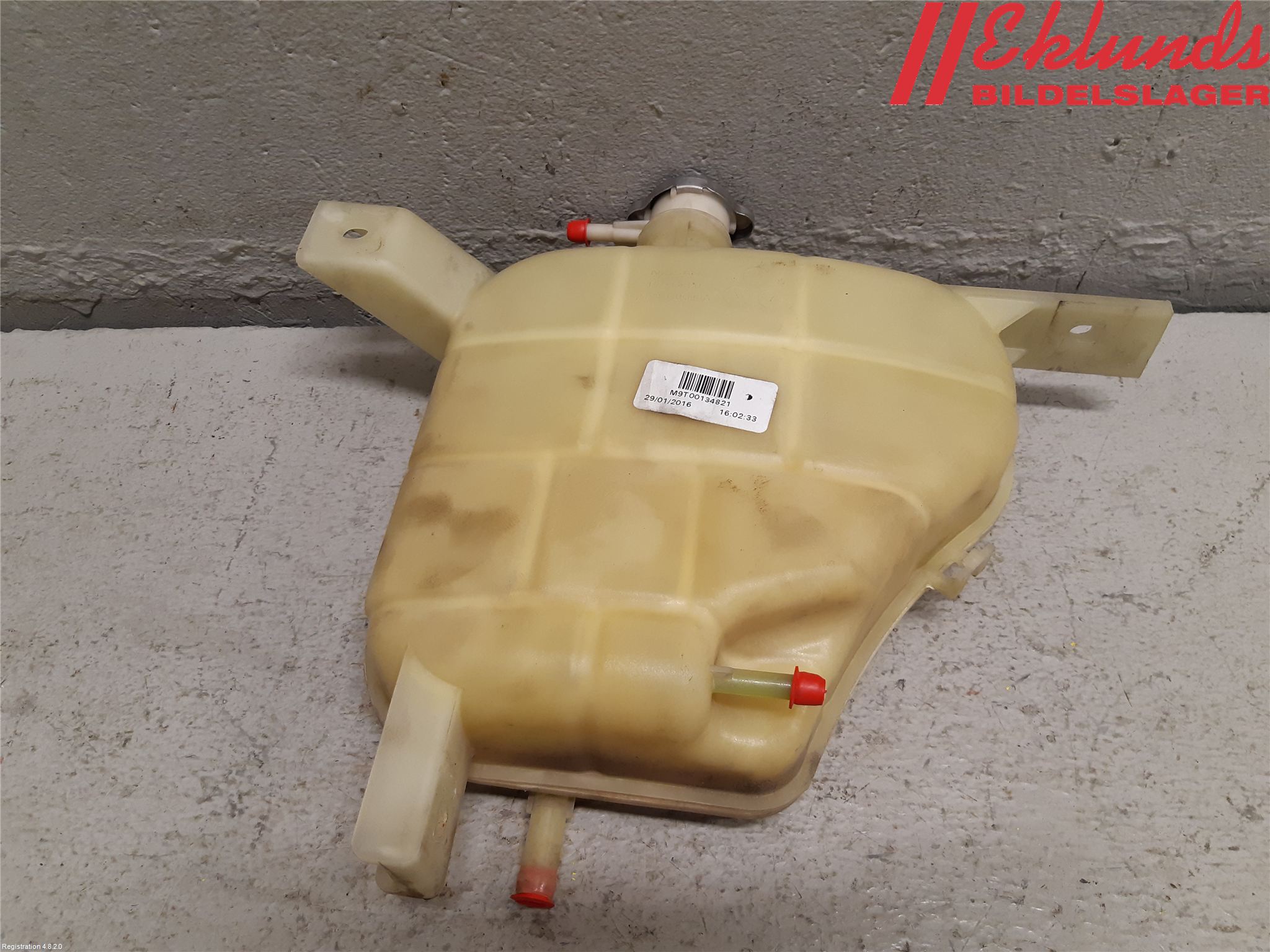 Nissan NAVARA 05-16 Expansionstank