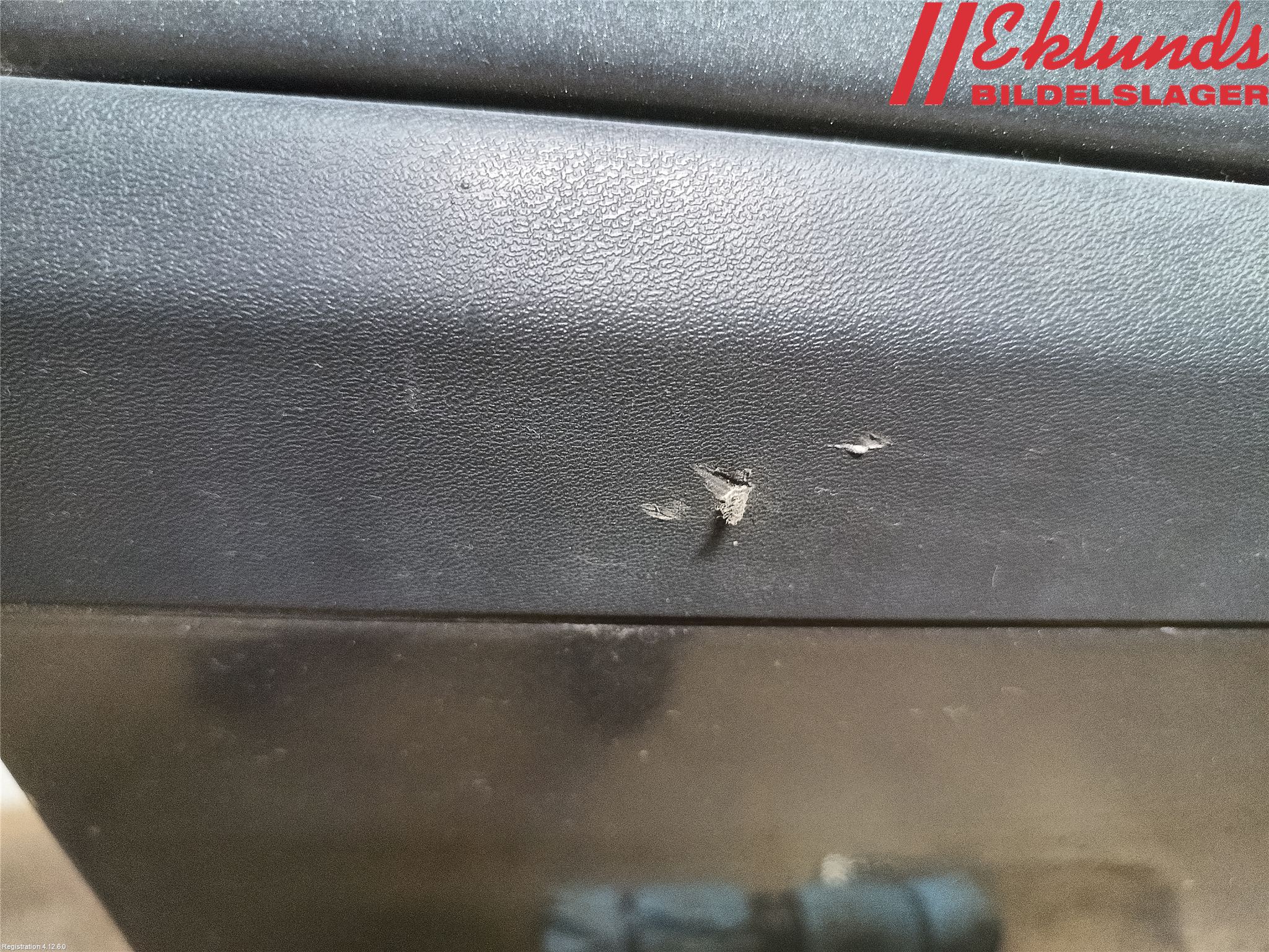 Volvo V70 05-08 Dörr Fram Höger