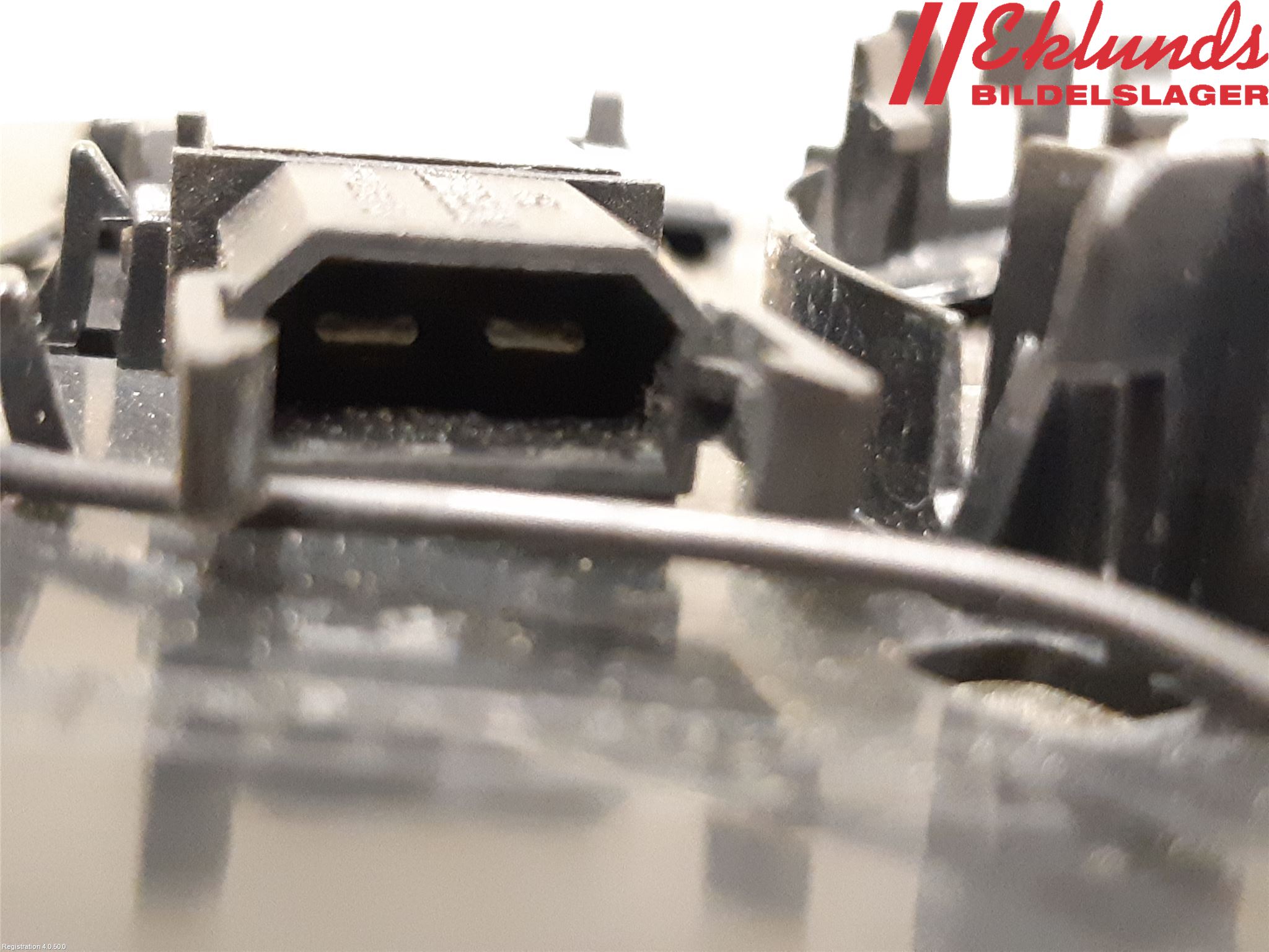 Volkswagen VW PASSAT 11-14 Spegelglas Vä