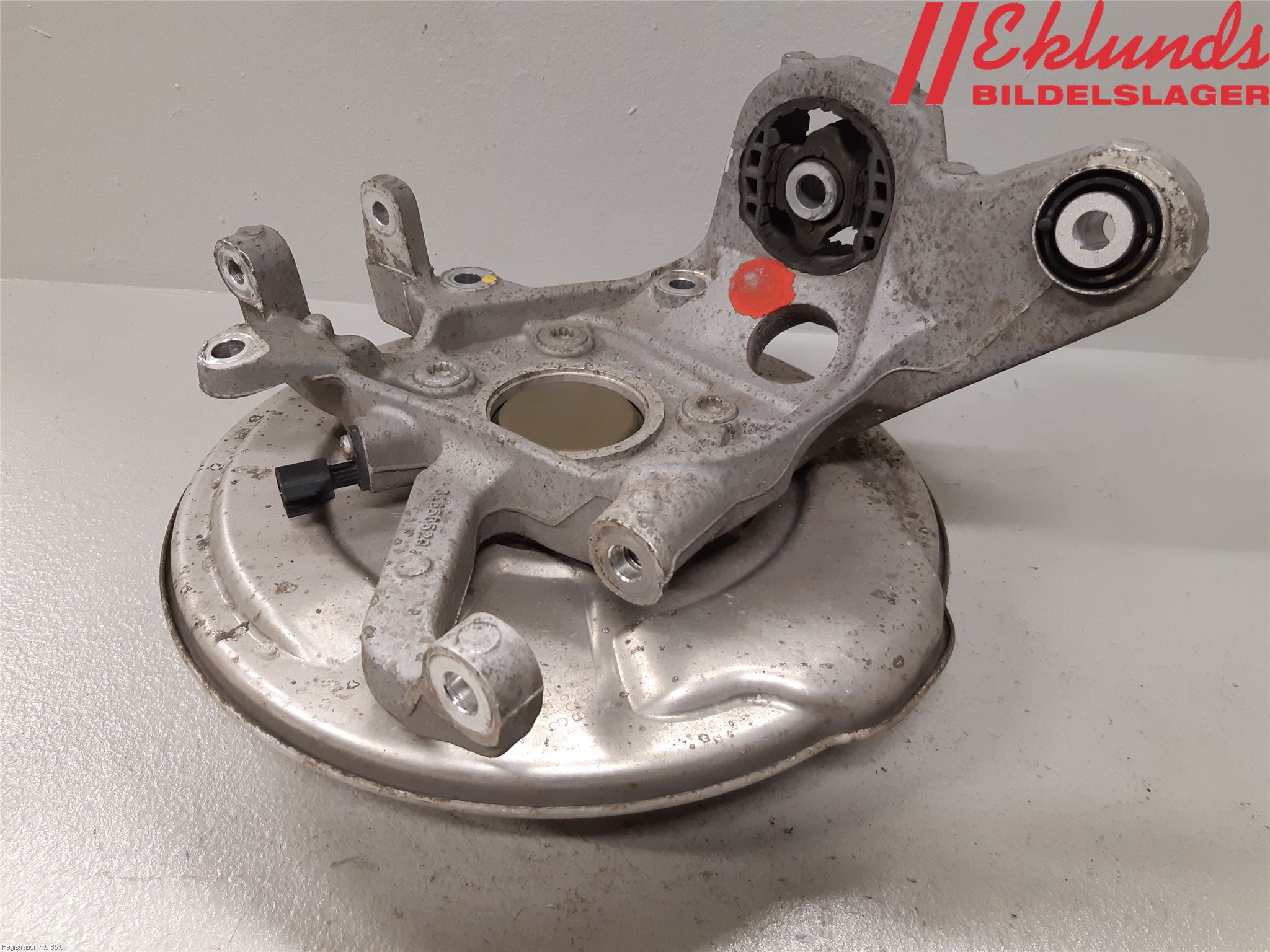 Volvo S90 17->> Hjullagerhus-Spindel Vä B