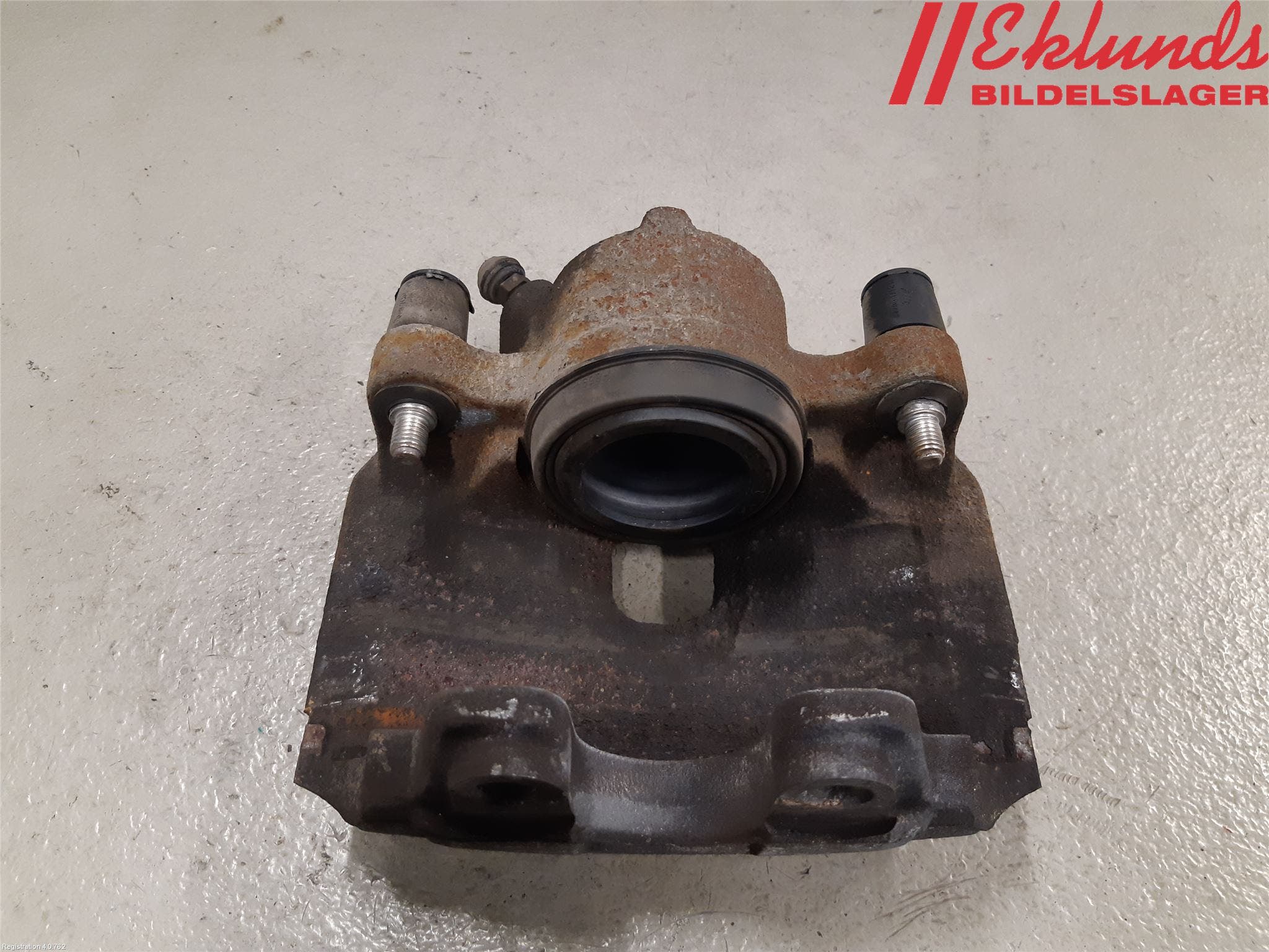 Ford KUGA 13-16 Bromsok Fram Vänster