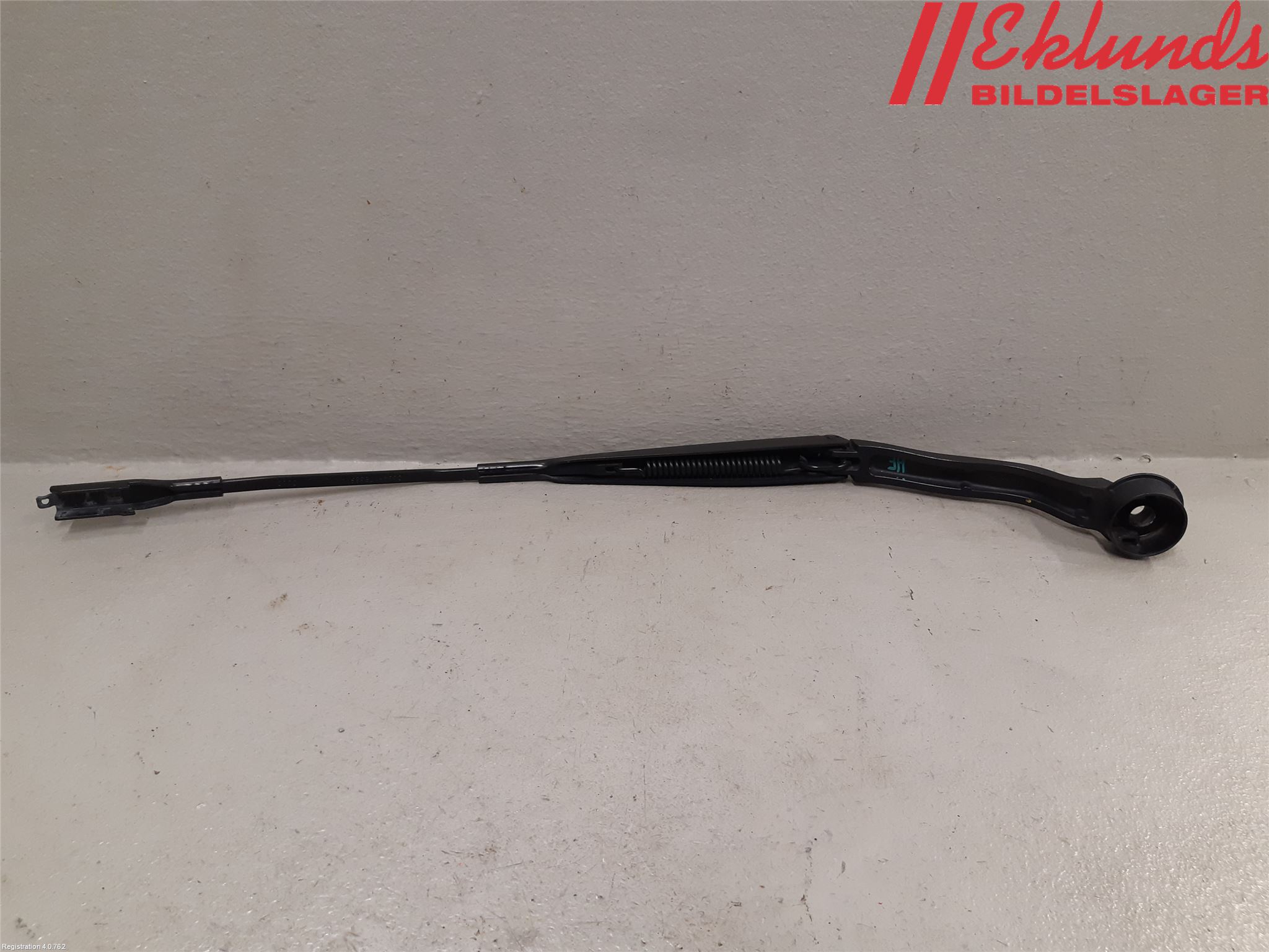 Ford KUGA 13-16 Torkararm Armar Vindruta