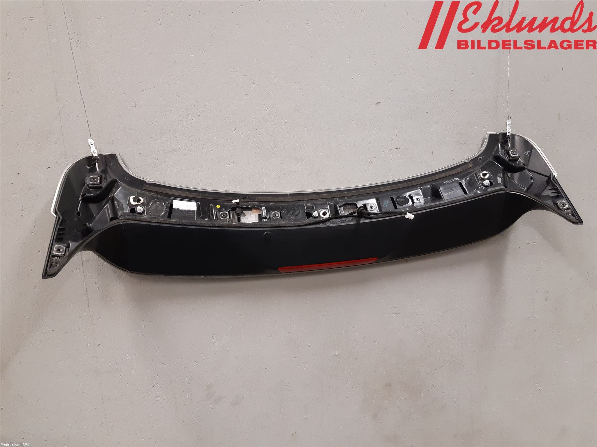 Nissan QASHQAI 14-17 Spoiler Baklucka