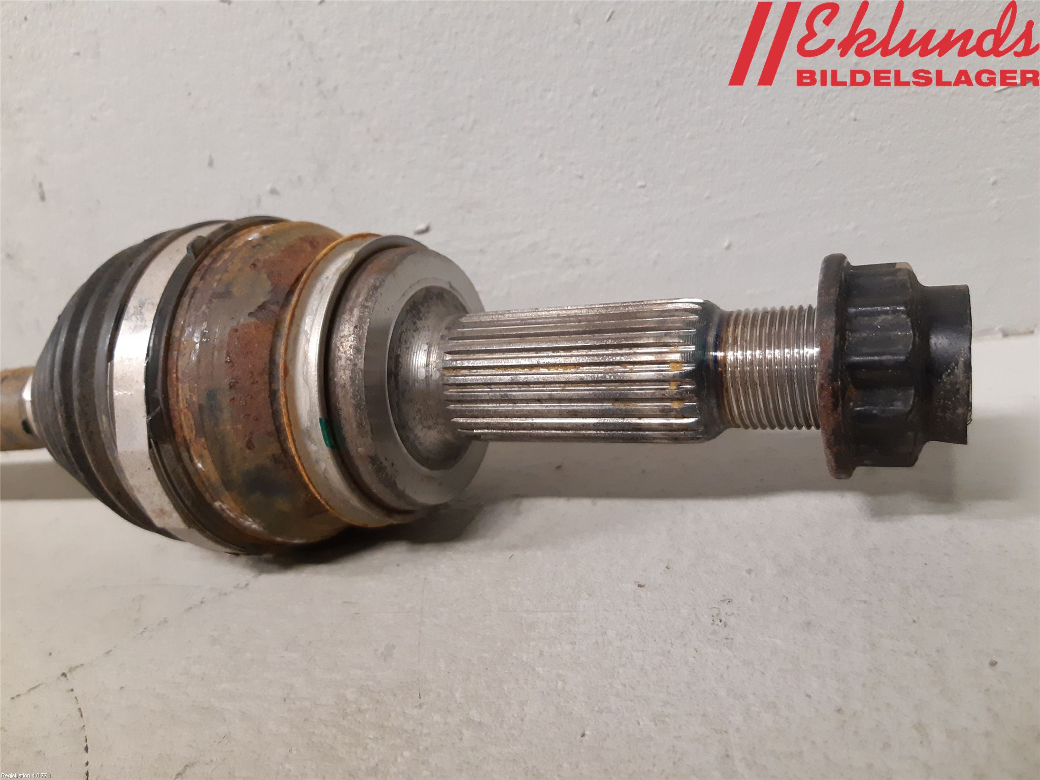 Toyota RAV4 19- Drivaxel Bak Vänster