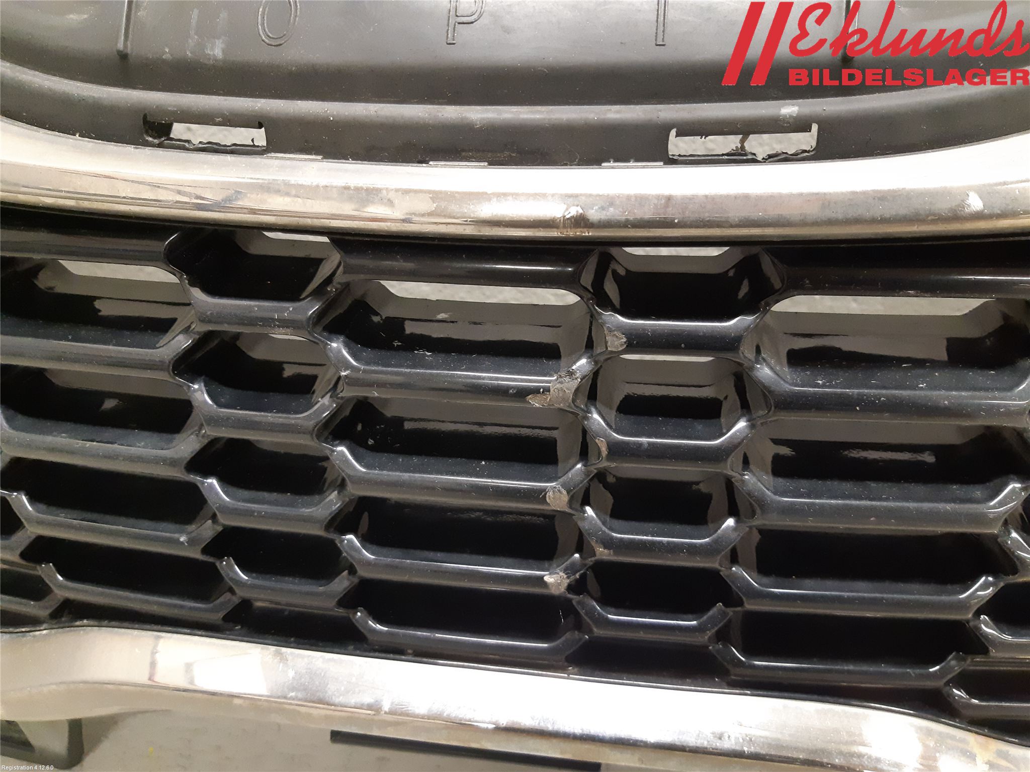 Kia CEED 12-18 Grill Komp