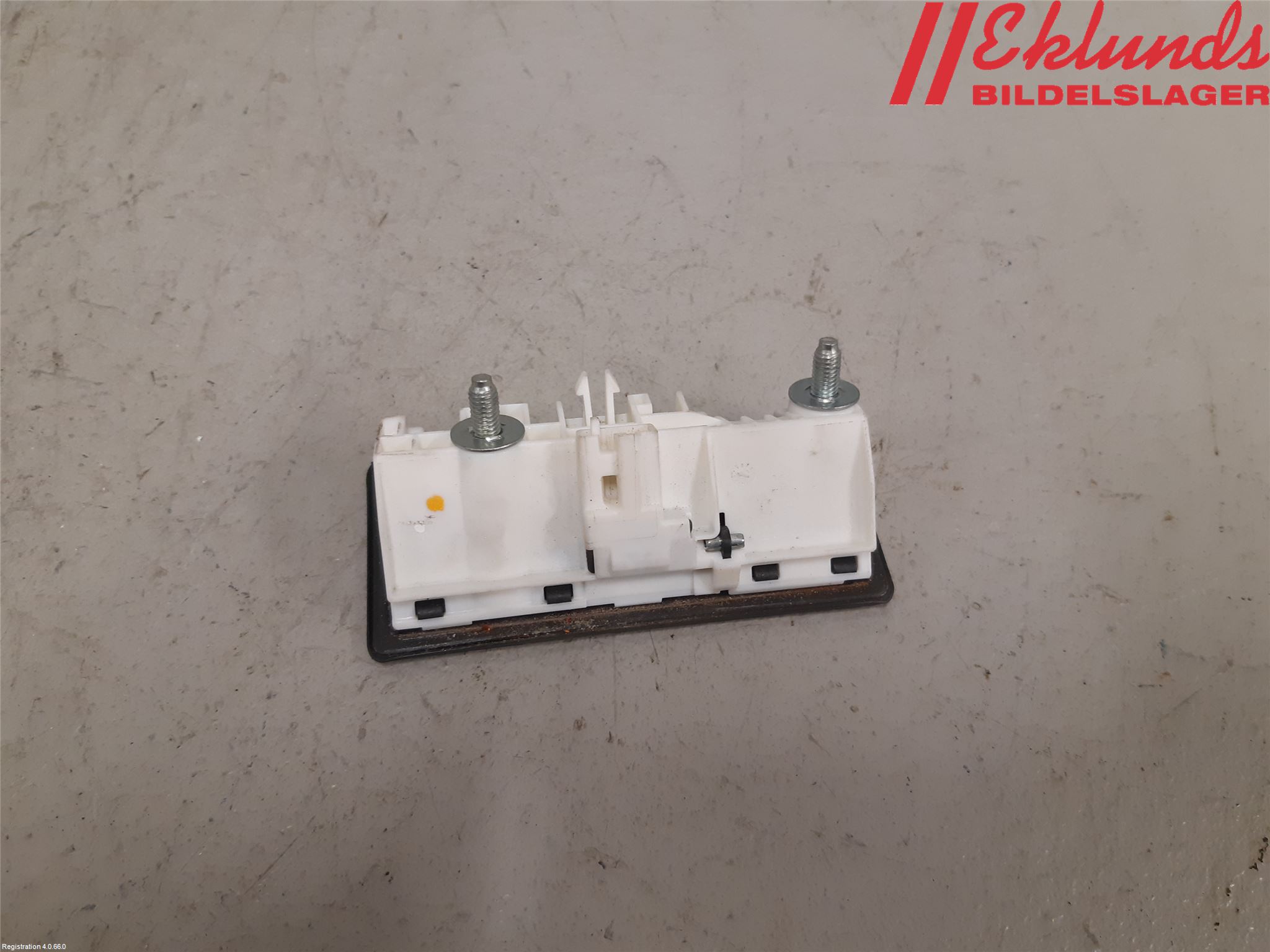 Volkswagen VW PASSAT 11-14 Bakluckehandtag