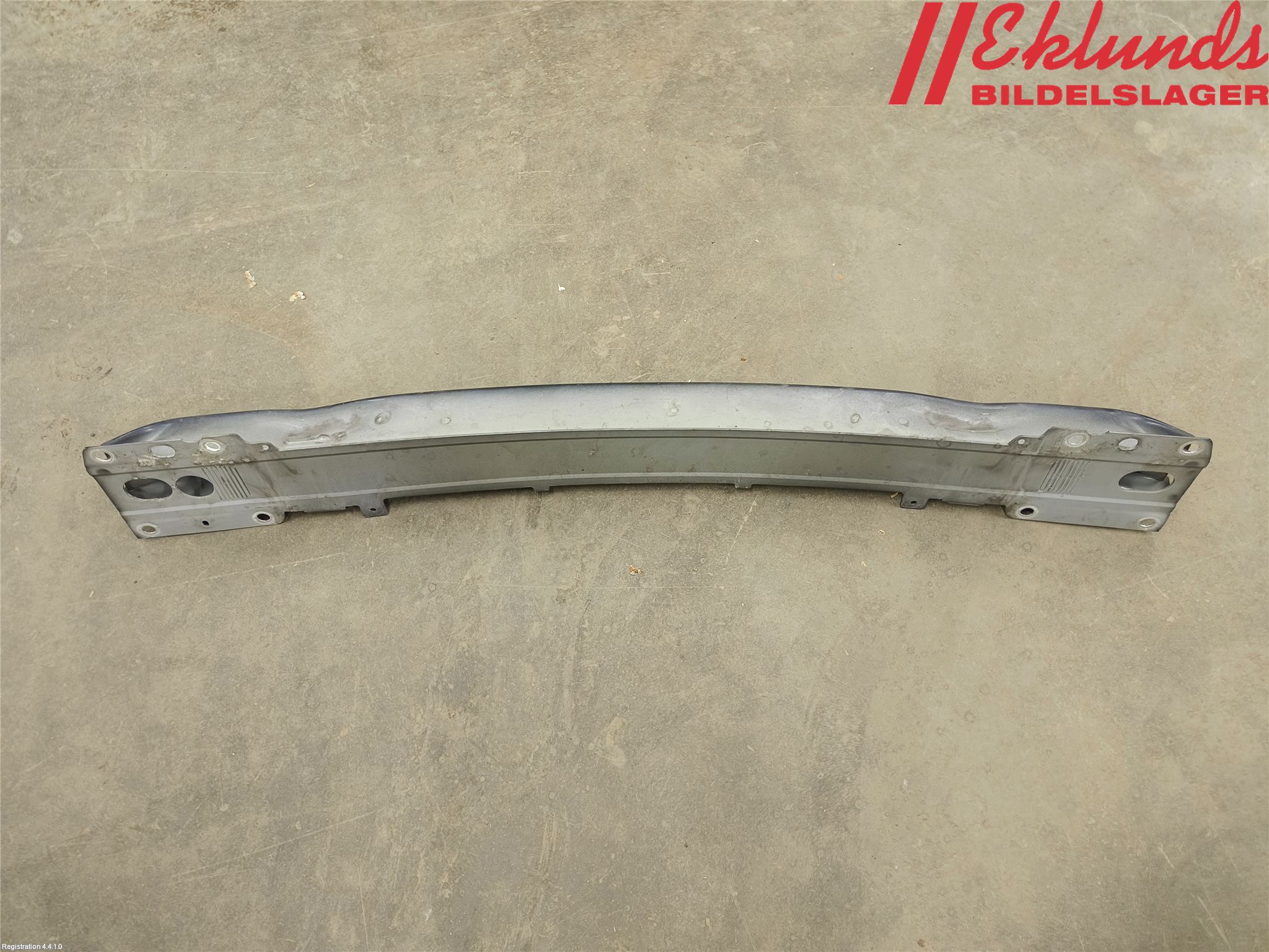 Volvo V70 08-13 Stötfångarbalk Fram