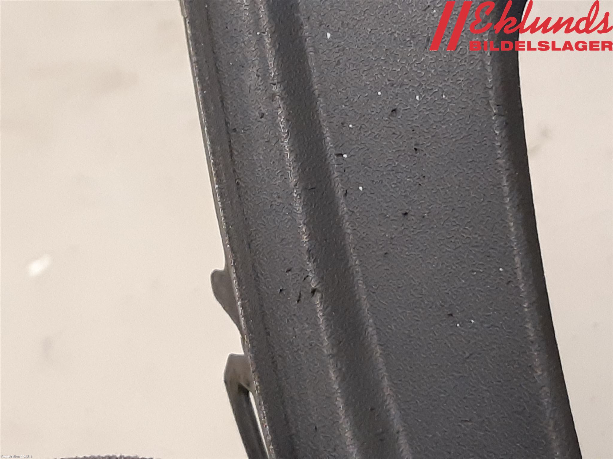 Ford FOCUS 15-18 Dimljussarg Fram