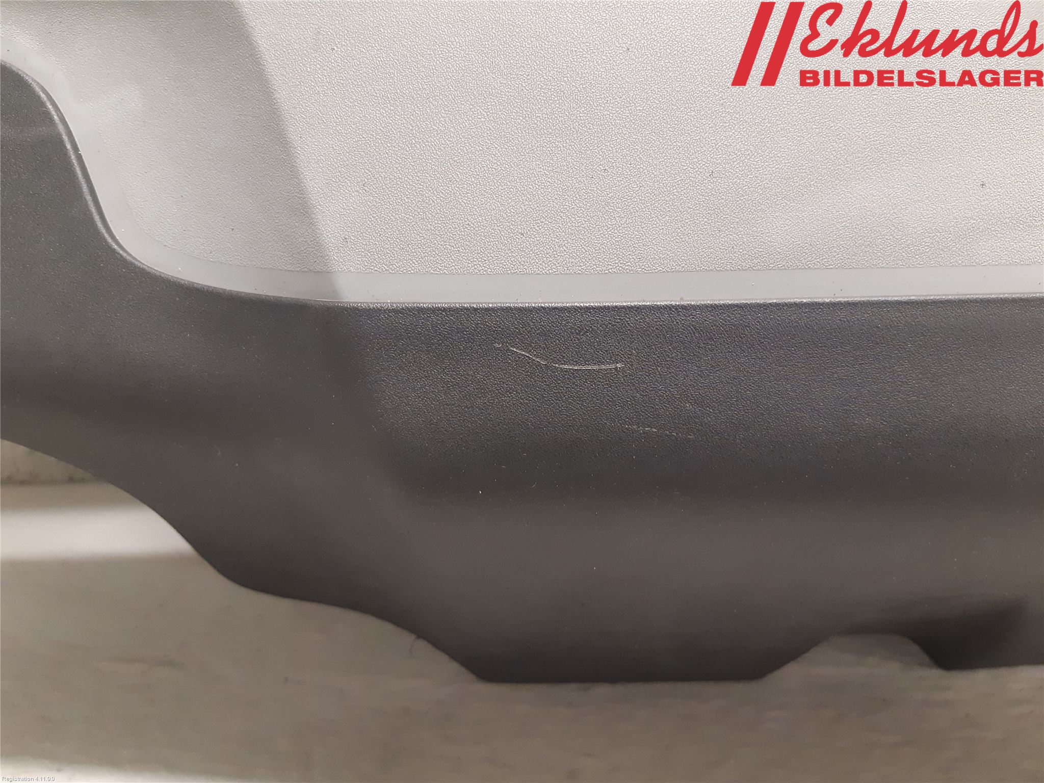 Volvo V70 05-08 Motorkåpa