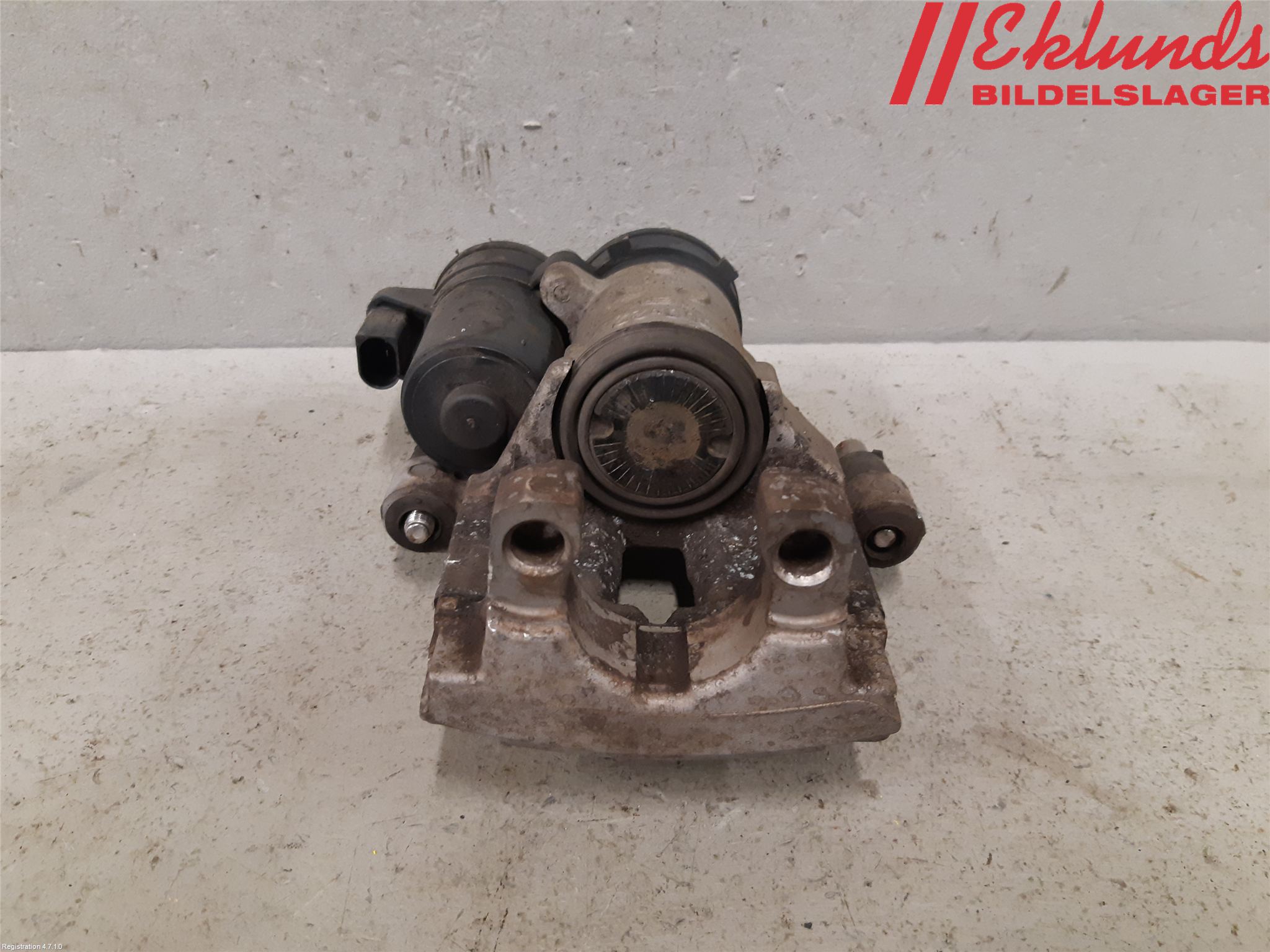 Mercedes-Benz MB C-KLASS (W205) 14-21 Bromsok Bak Höger