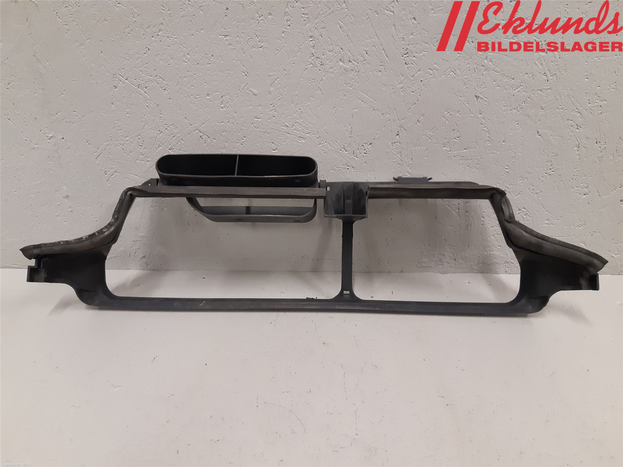 Volvo V70 00-04 Deflektor Plåt-Plast Kylning