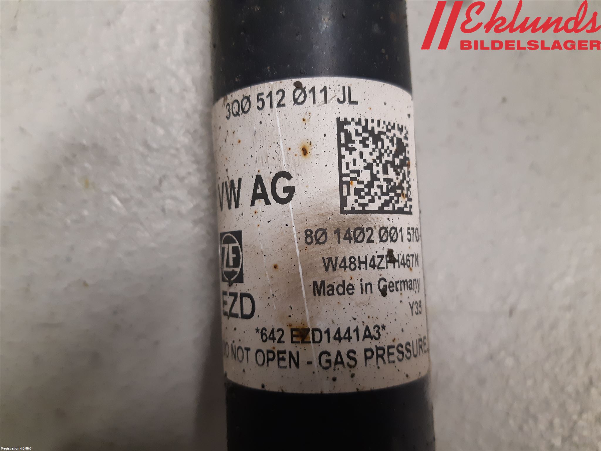 Volkswagen VW PASSAT 15-19 Stötdämpare Bak