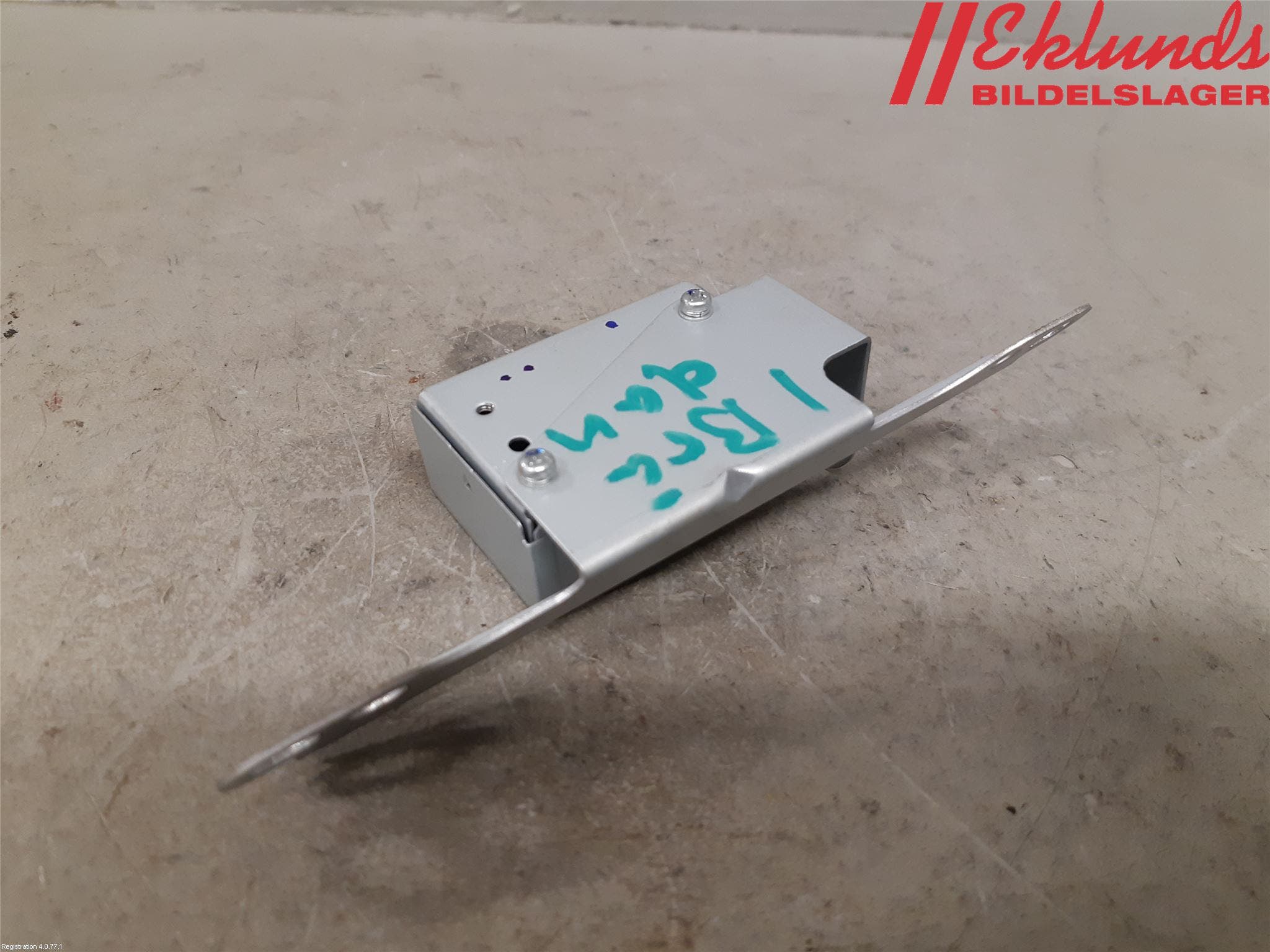 Toyota RAV4 19- Antennförstärkare