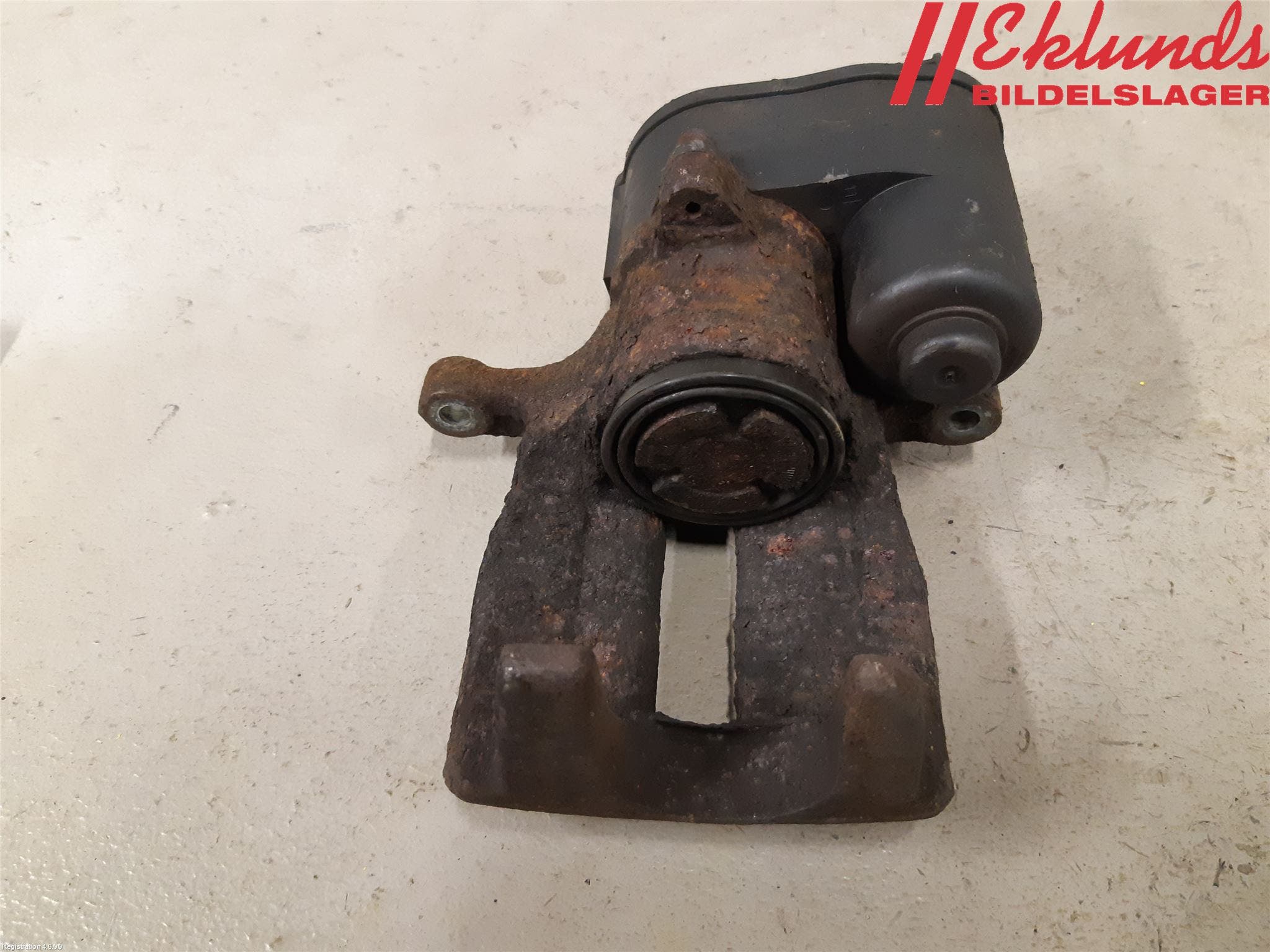 Volvo XC60 09-13 Bromsok Bak Vänster