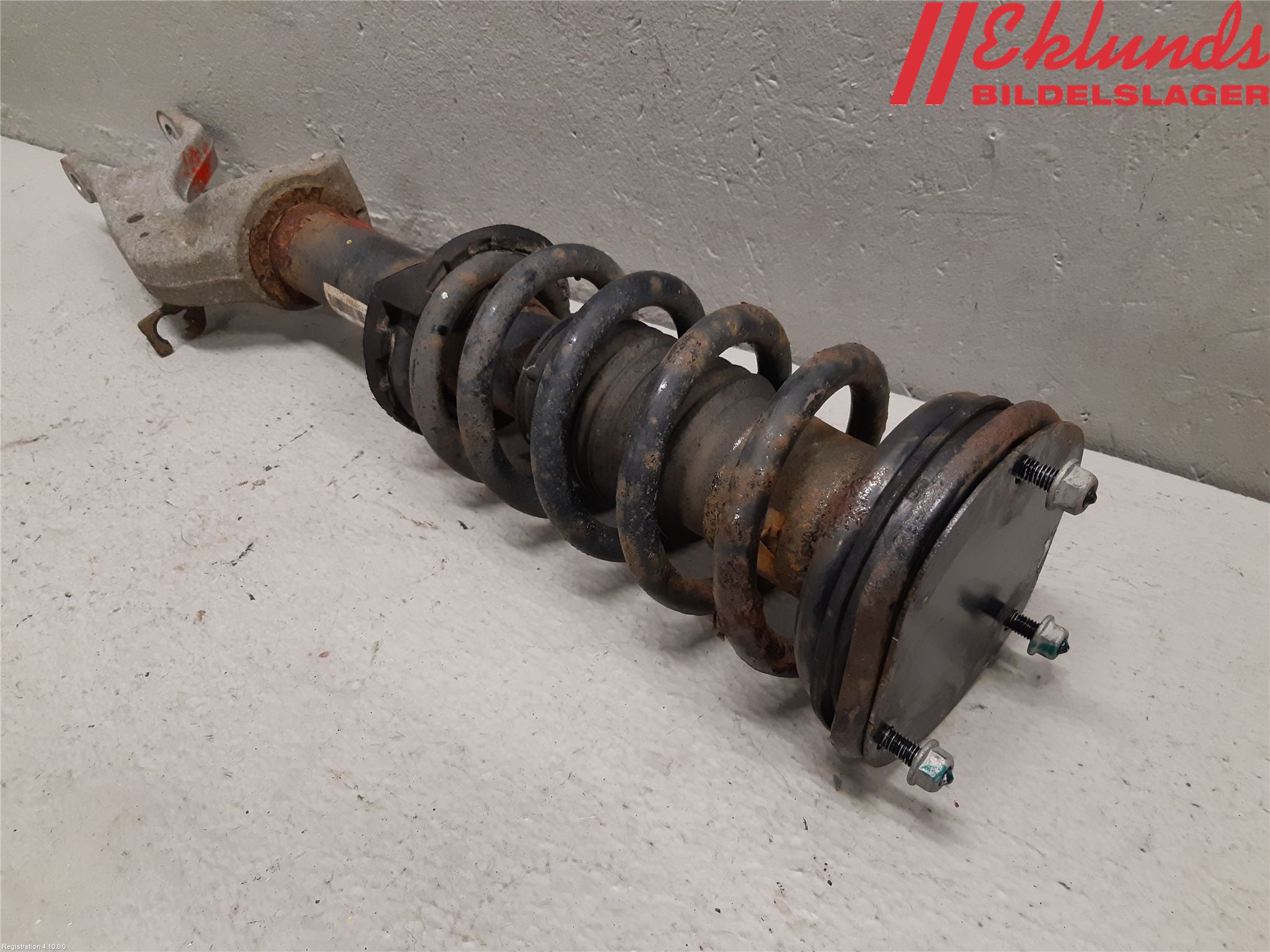 Tesla MODEL S 13- Fjäderben Fram Vänster