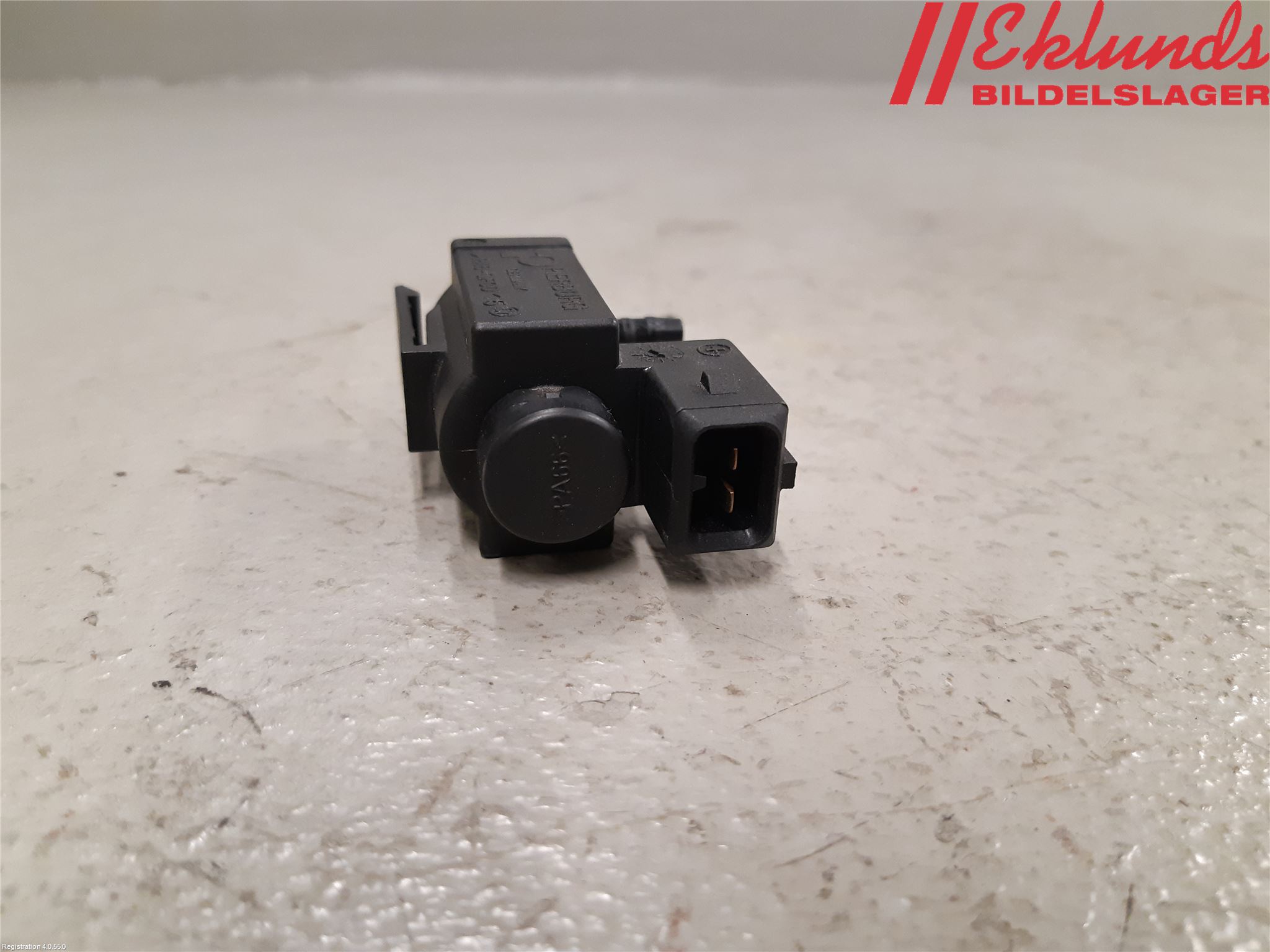 BMW 5 F10/F11/F18 09-17 Vakuumventil