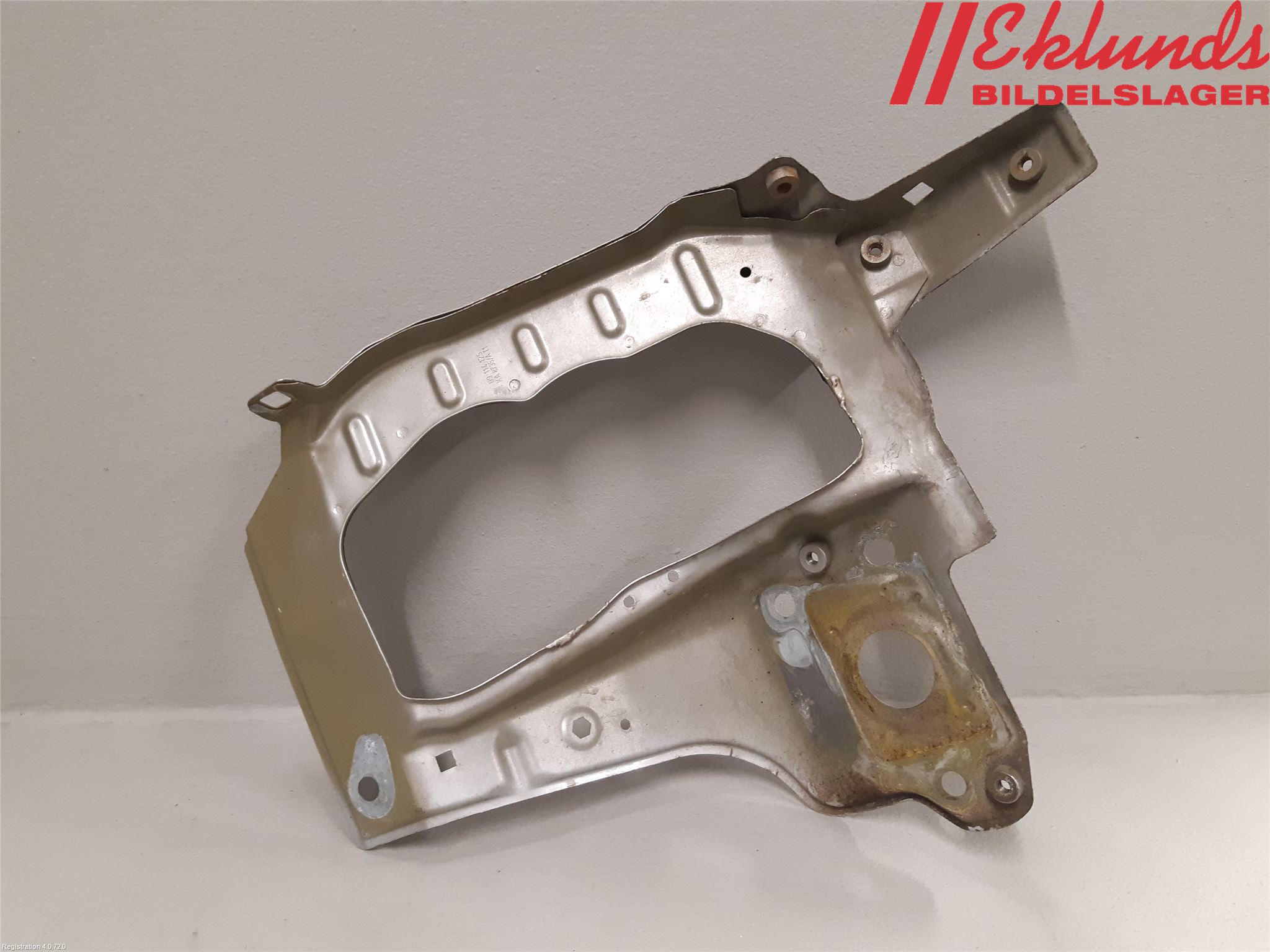 Opel COMBO 02-12 Strålkast Fästsarg