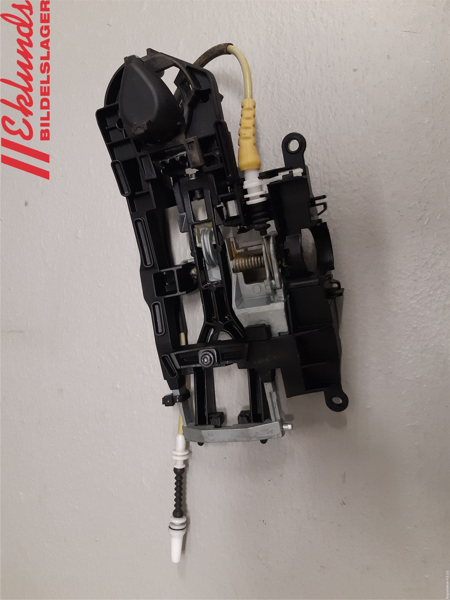 BMW 5 F10/F11/F18 09-17 Dörrhandtag Yttre Vä