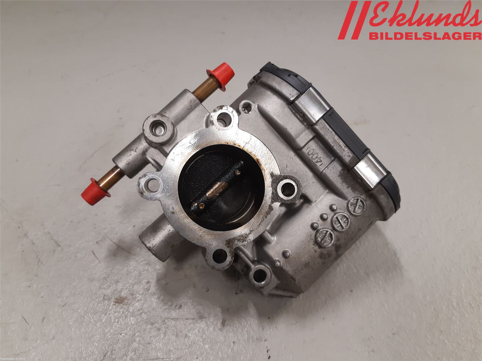 Opel CORSA C    00-06 Injspjällhus