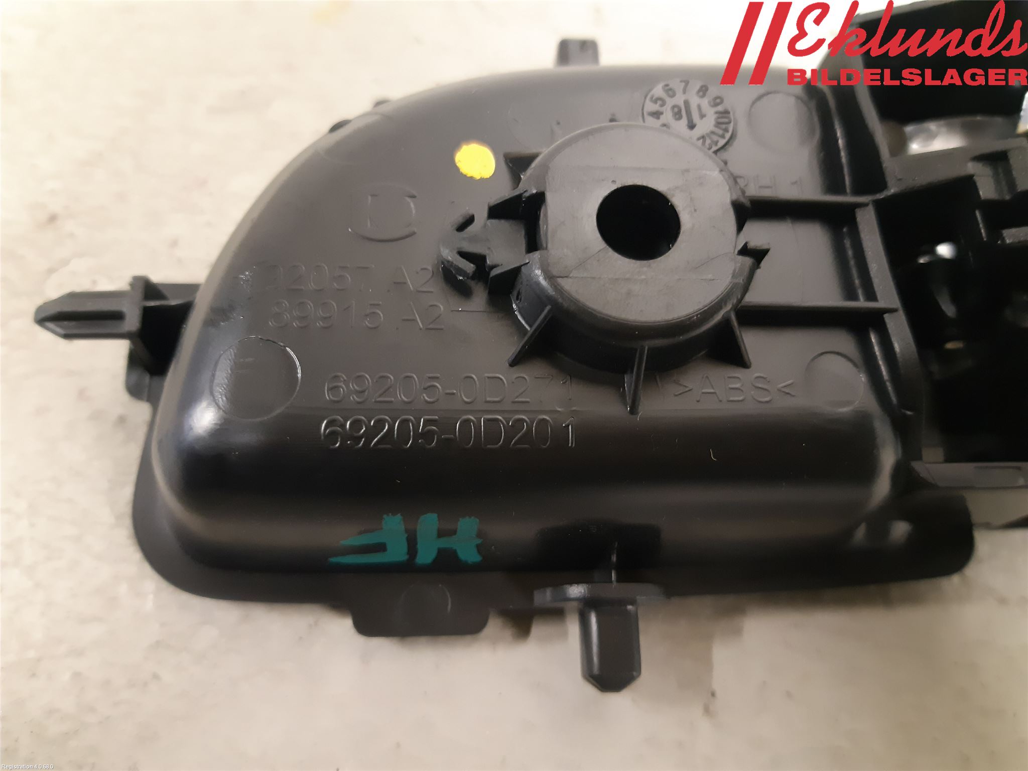Toyota YARIS XP130 15-20 Dörrhandtag Inre Hö