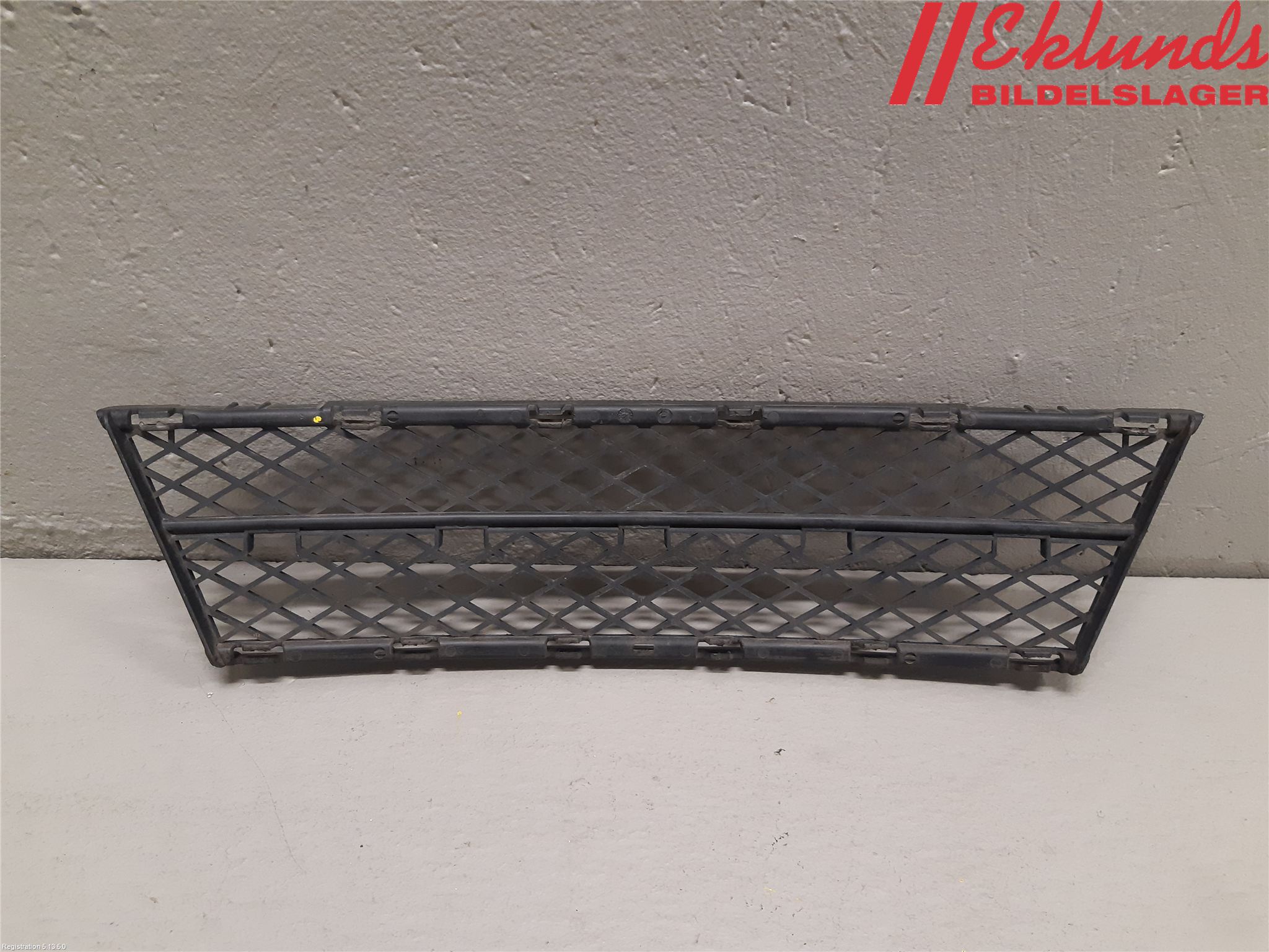 BMW 5 E60/61 Sed/Tou 02-10 Stöt Utfyllnad-List-Grill
