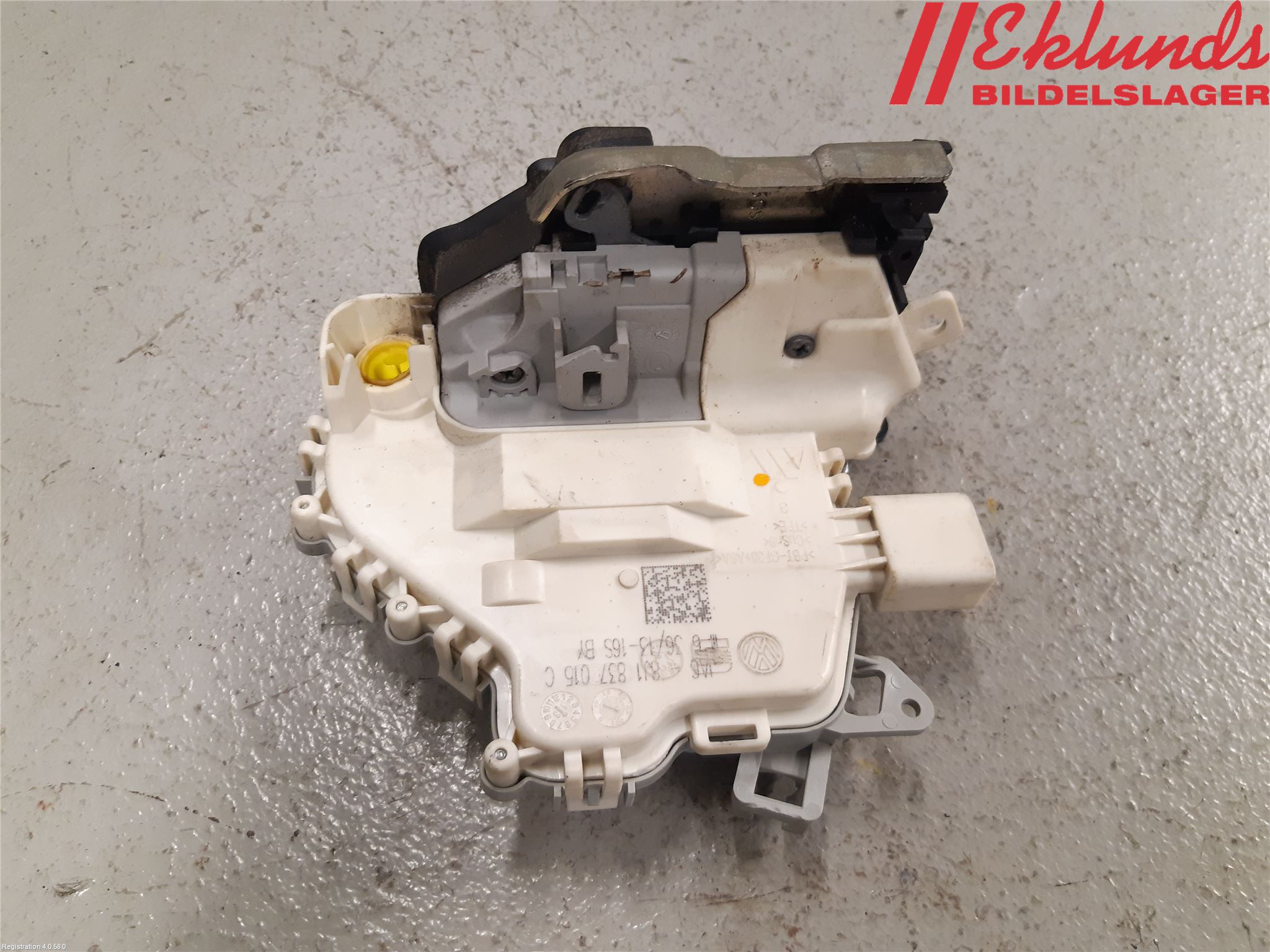 Audi A4 12-15 Låskista-Dörrlås