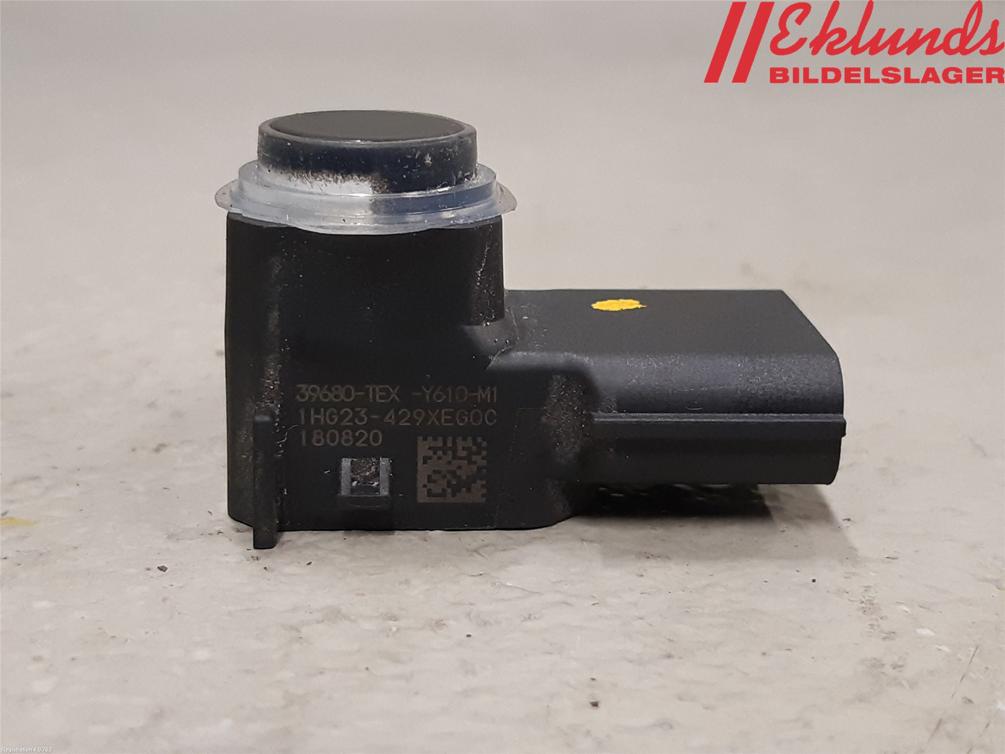 Honda CIVIC 17-22 Parkeringshjälp Frontsensor