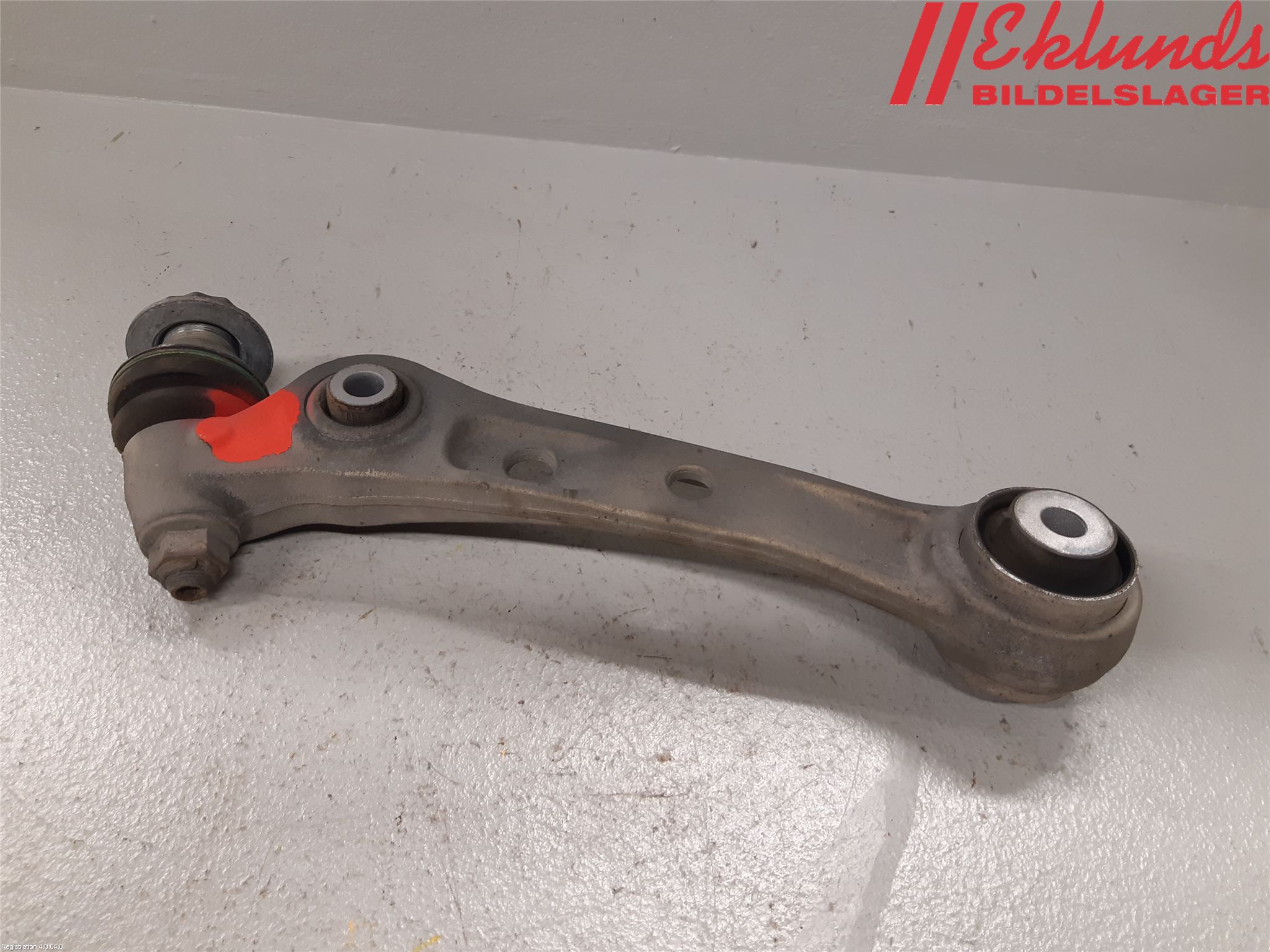 BMW 5 F10/F11/F18 09-17 Bärarm Fram Undre Vä