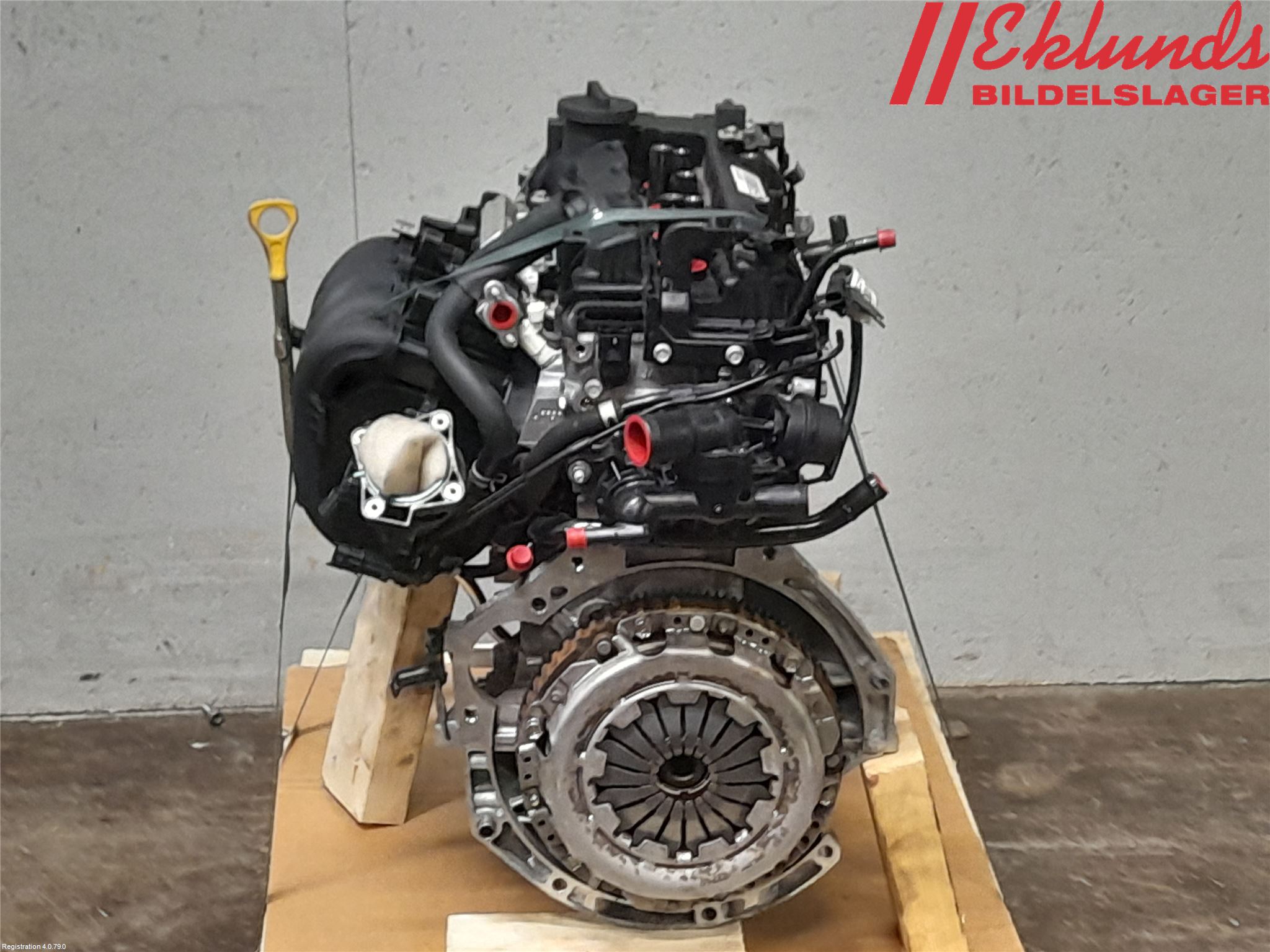 Kia RIO 17- Motor Bensin