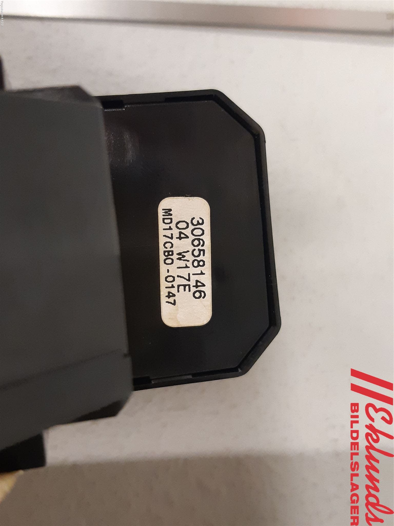 Volvo V70 00-04 Strömställare Elhiss