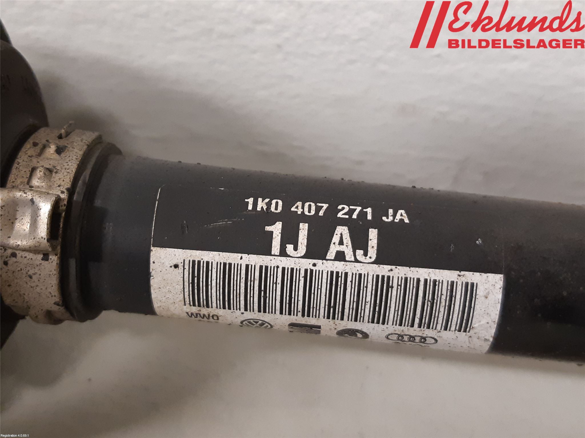 Volkswagen VW GOLF PLUS/CROSS GOLF 04-14 Drivaxel Fram Vänster