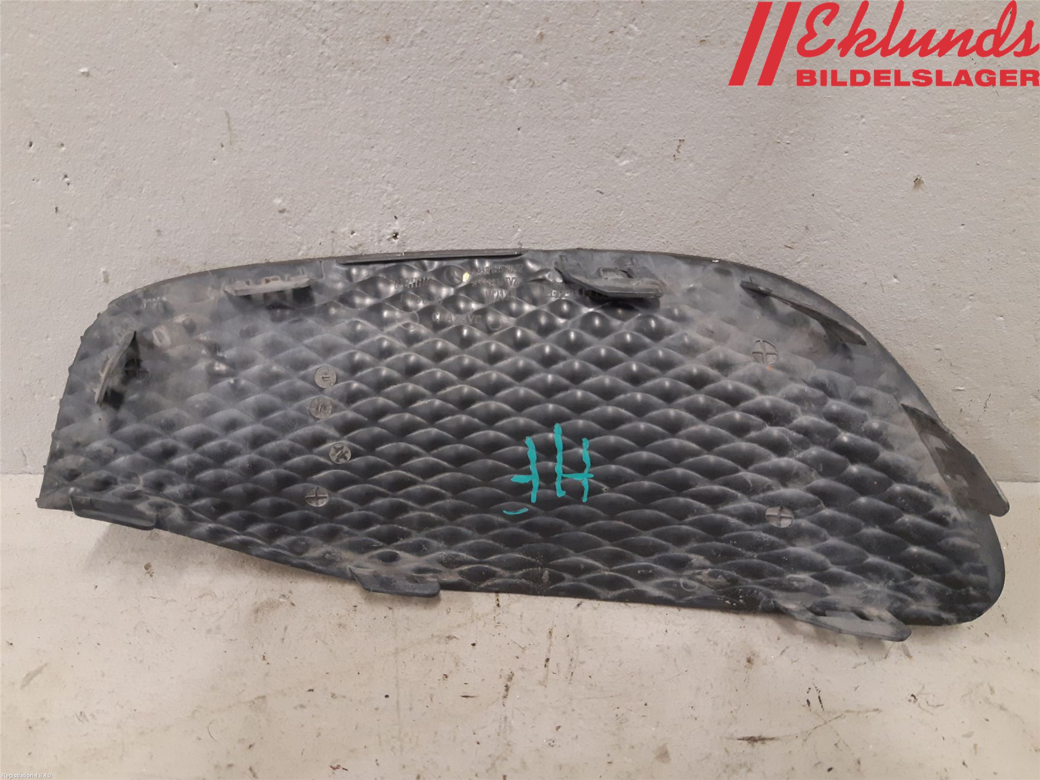 Mercedes-Benz MB E-KLASS (W213) 16-23 Stöt Utfyllnad-List-Grill