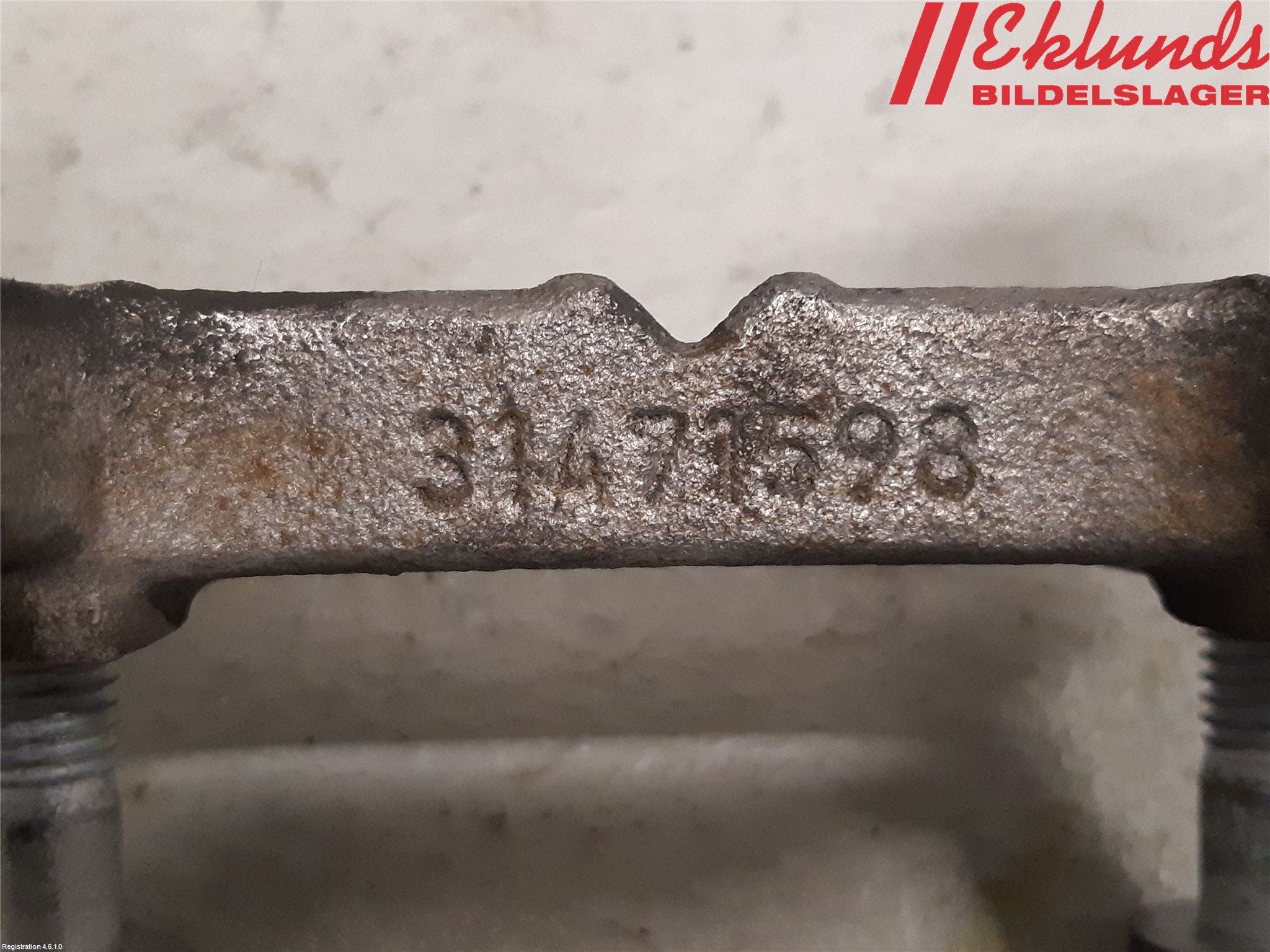 Volvo XC90/RECHARGE 16- Bromsokshållare