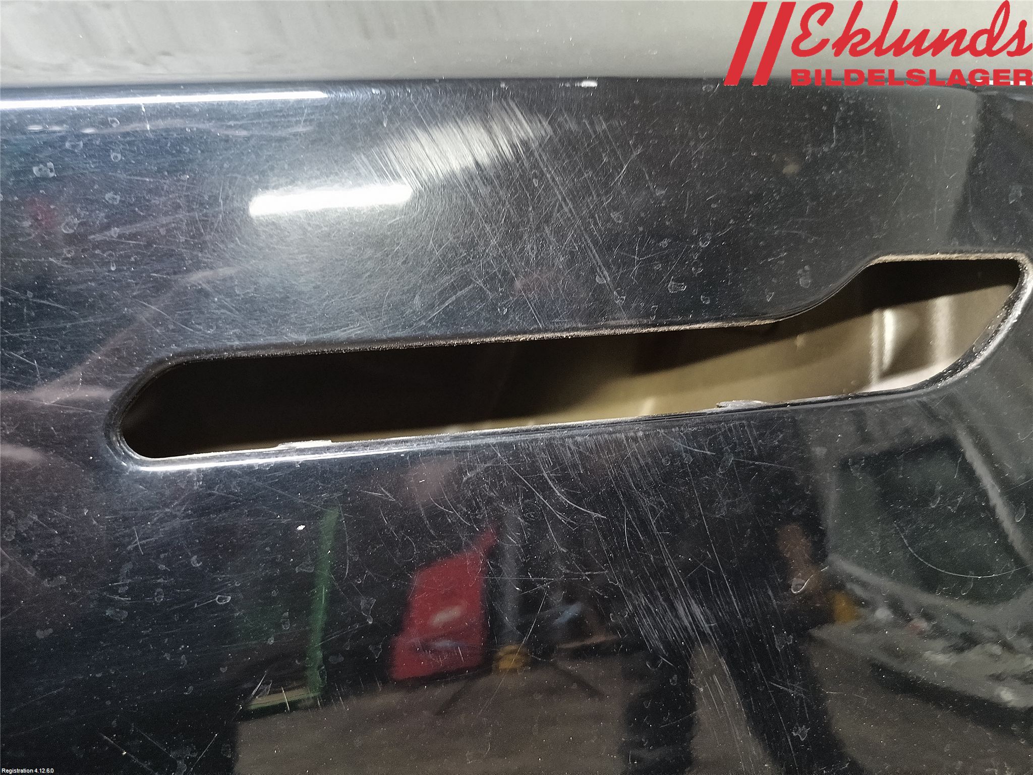 Tesla MODEL 3 17- Dörr Bak Vänster