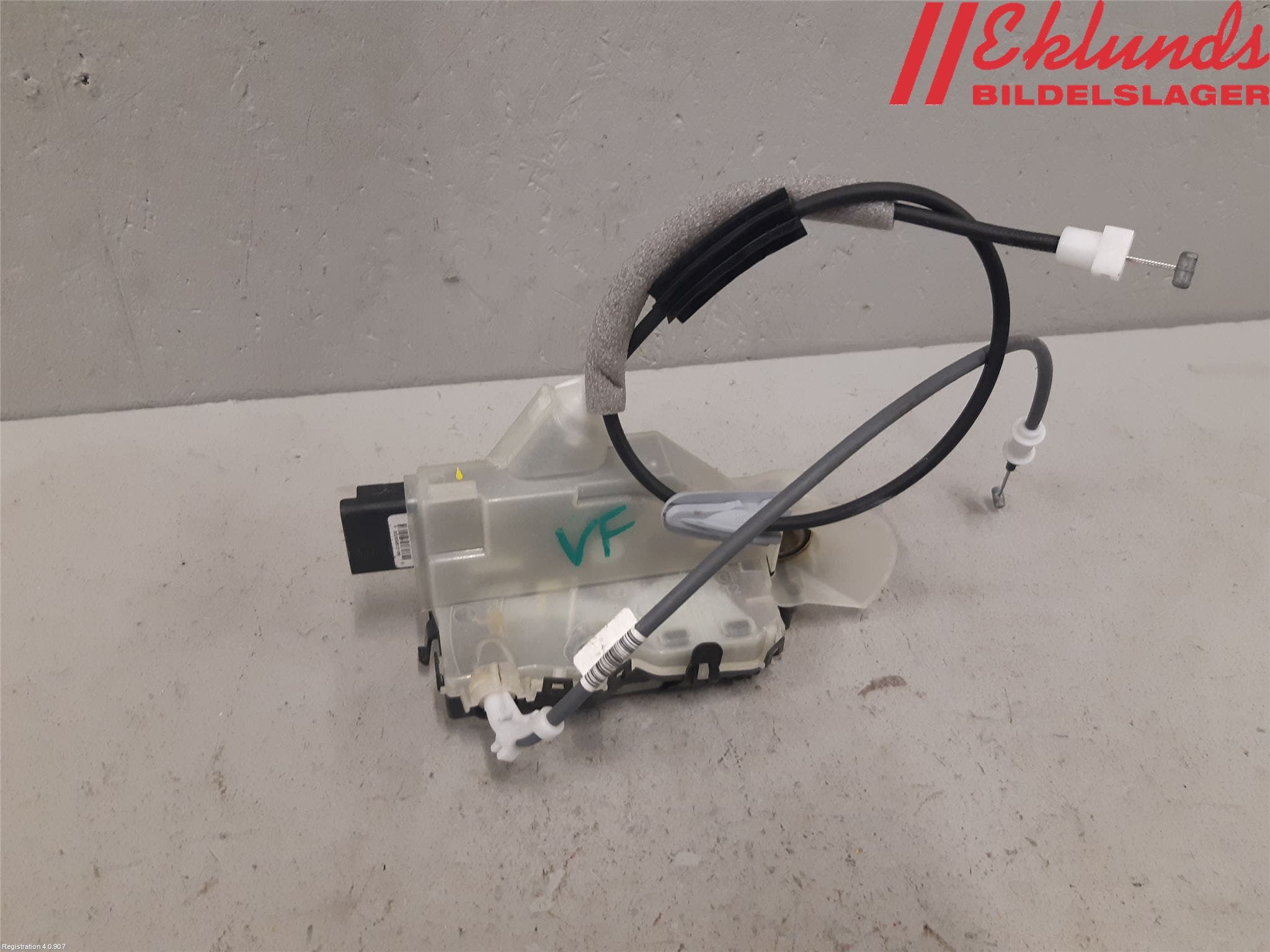 Toyota PROACE II 16- Låskista-Dörrlås