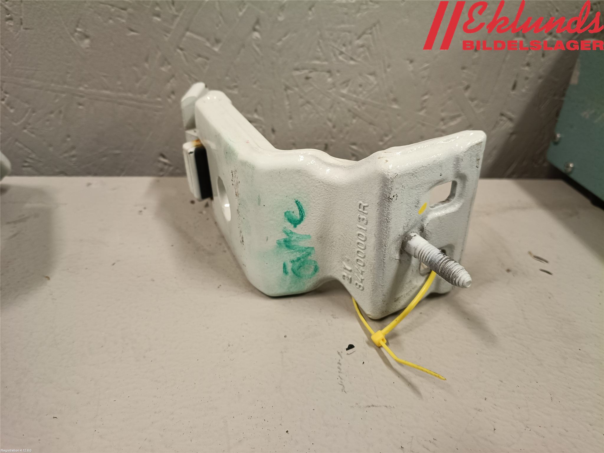 Renault MASTER III 15-20 Dörrgångjärn