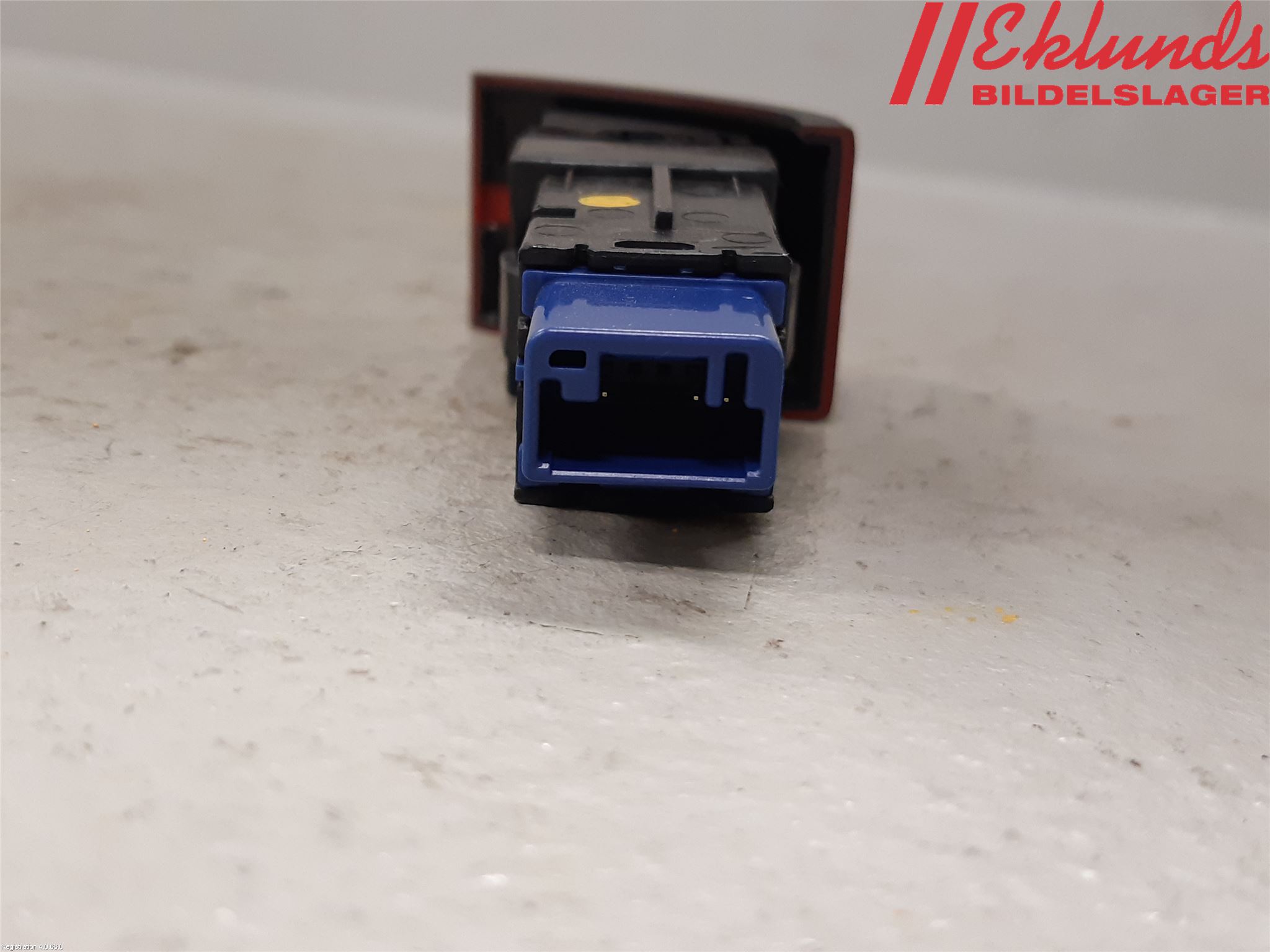 Toyota RAV4 19- Strömställare Varnings