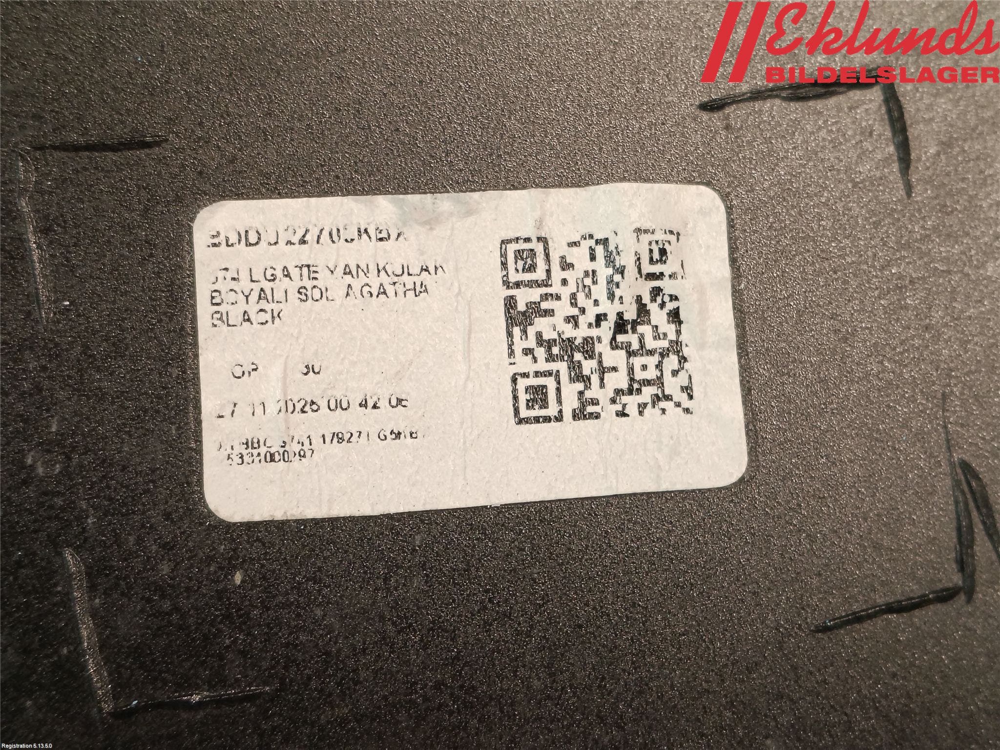 Volkswagen VW TRANSP/CARAVELLE/CALIFORNIA T8 25- Stötfångardel Bak Vä