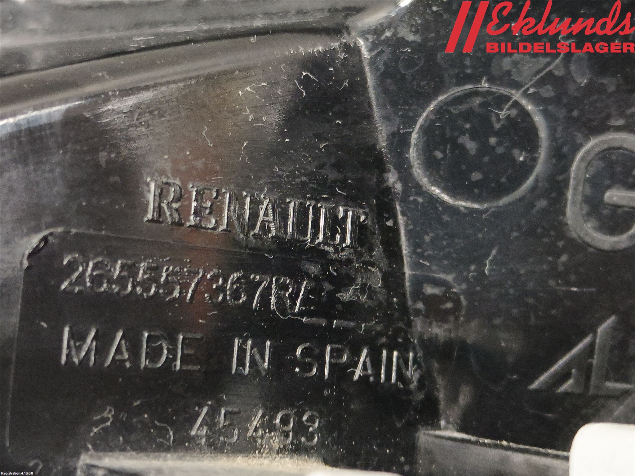 Renault CAPTUR 13-19 Bakljus Vänster