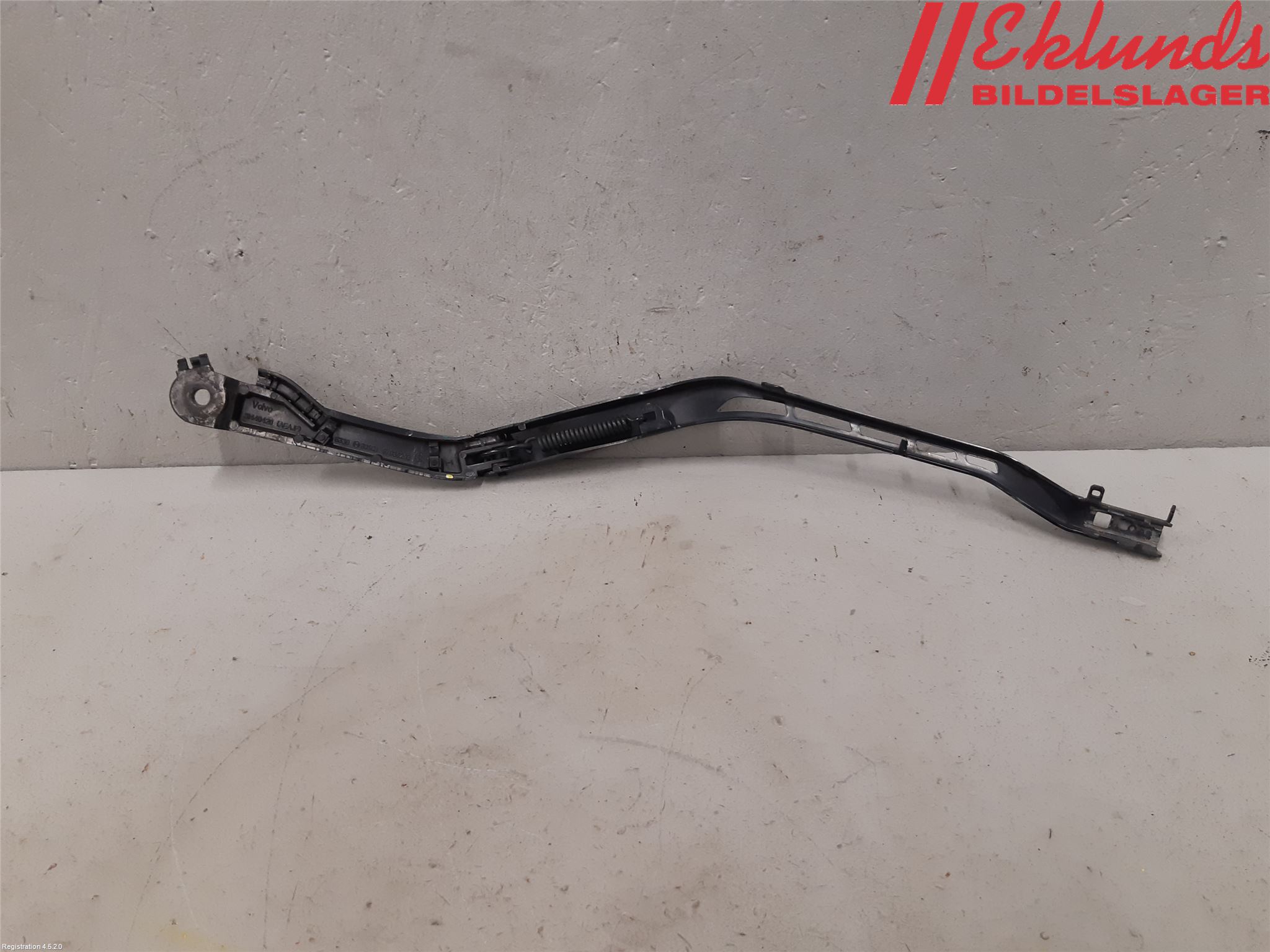 Volvo V90 17->> Torkararm Armar Vindruta