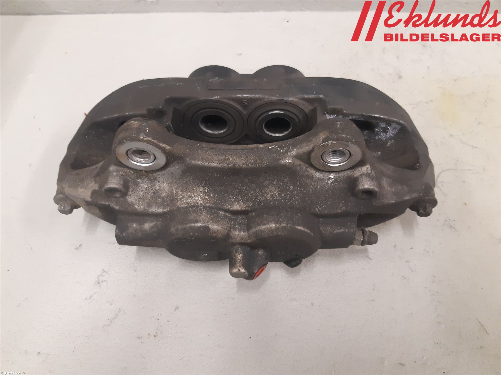 BMW 3 F30/F31/F80 12-19 Bromsok Fram Höger