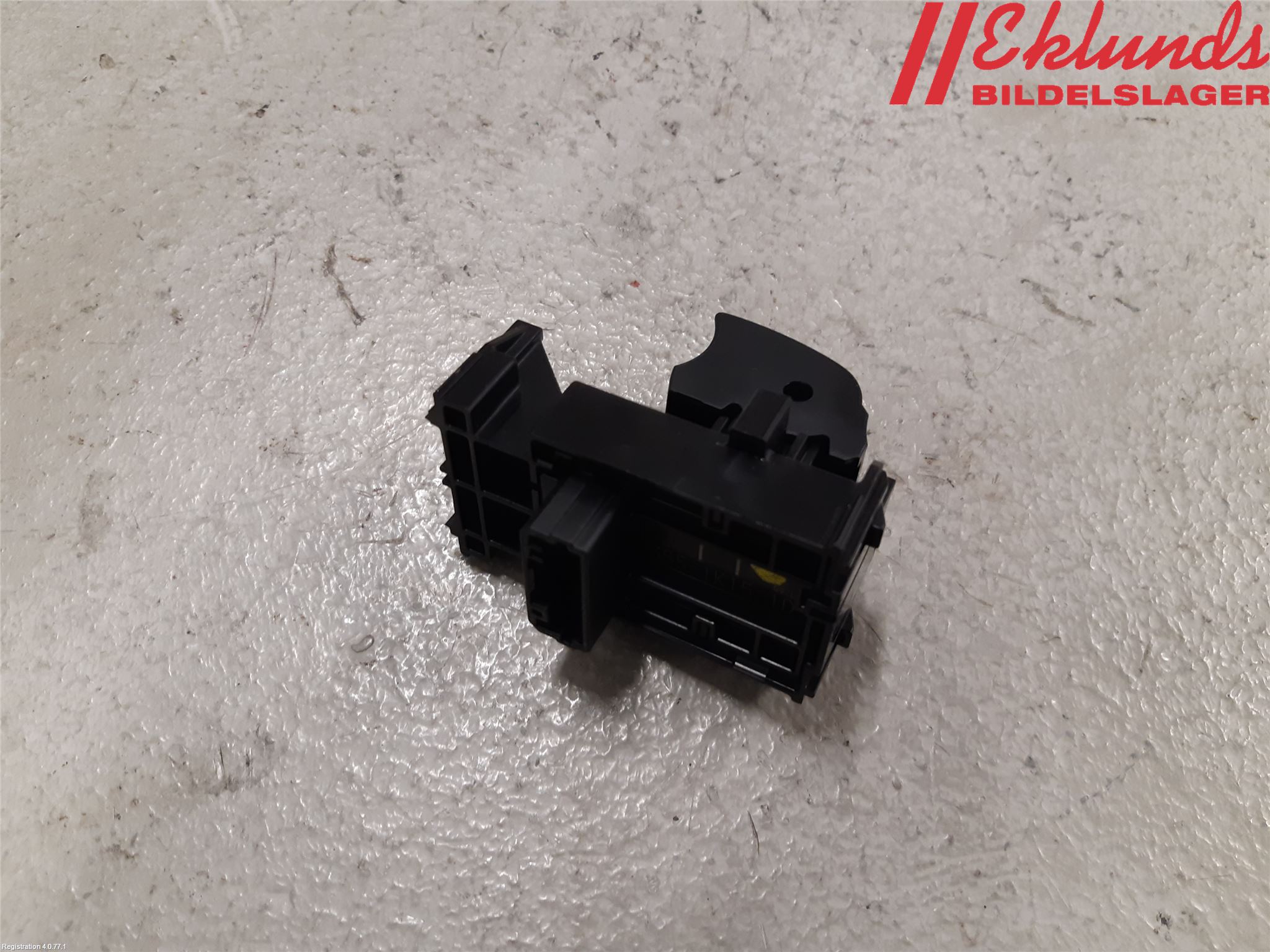 Toyota COROLLA 19- Strömställare Elhiss