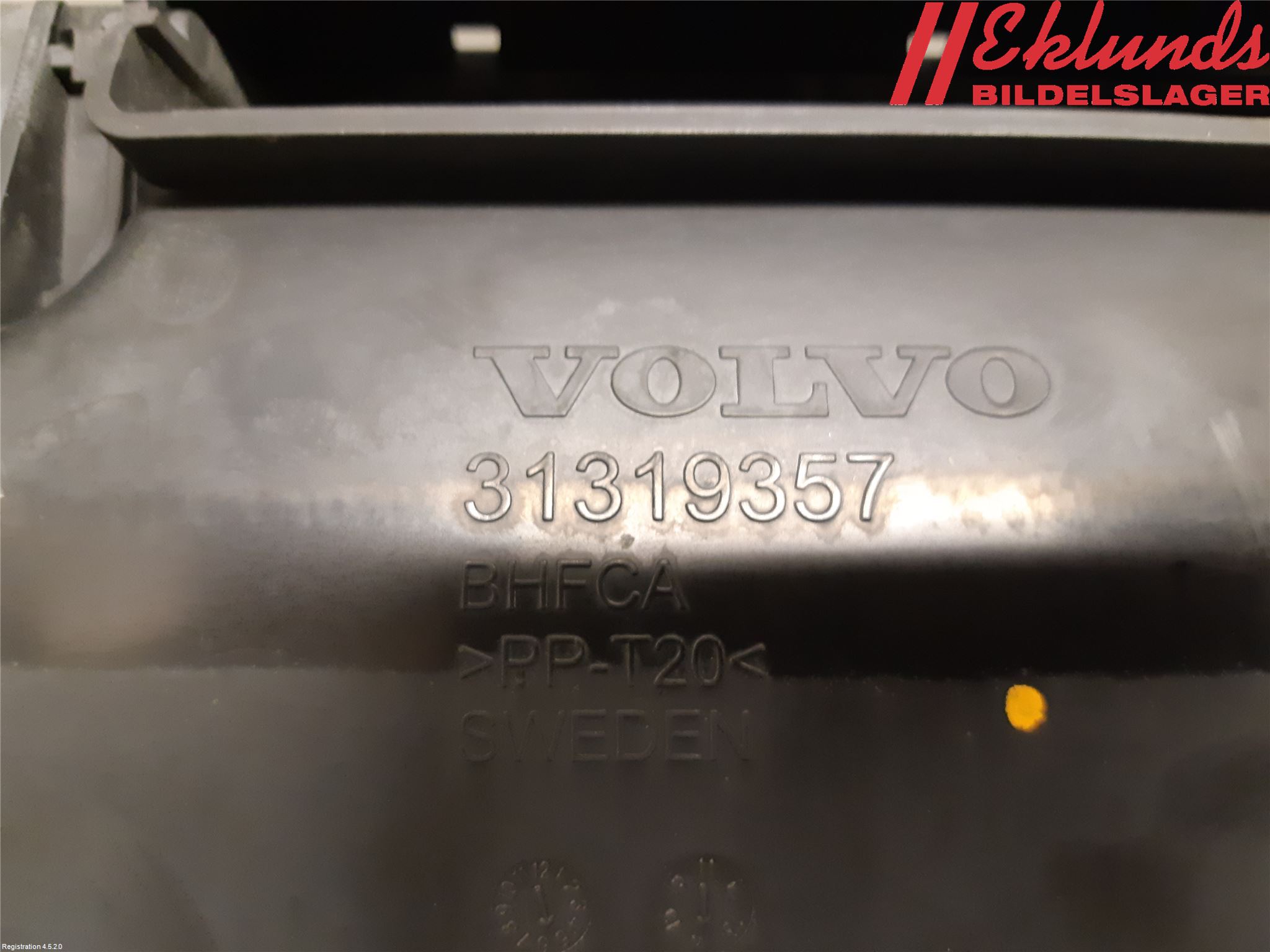 Volvo V40 12-19 Deflektor Plåt-Plast Kylning